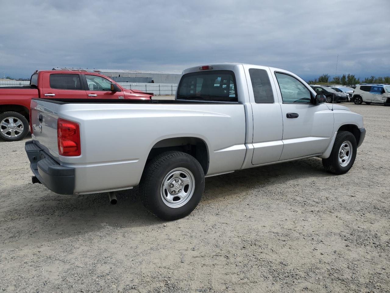 Photo 2 VIN: 1D7HE22K57S126888 - DODGE DAKOTA 