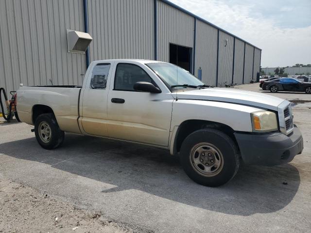 Photo 3 VIN: 1D7HE22K85S304600 - DODGE DAKOTA 