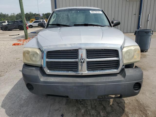 Photo 4 VIN: 1D7HE22K85S304600 - DODGE DAKOTA 