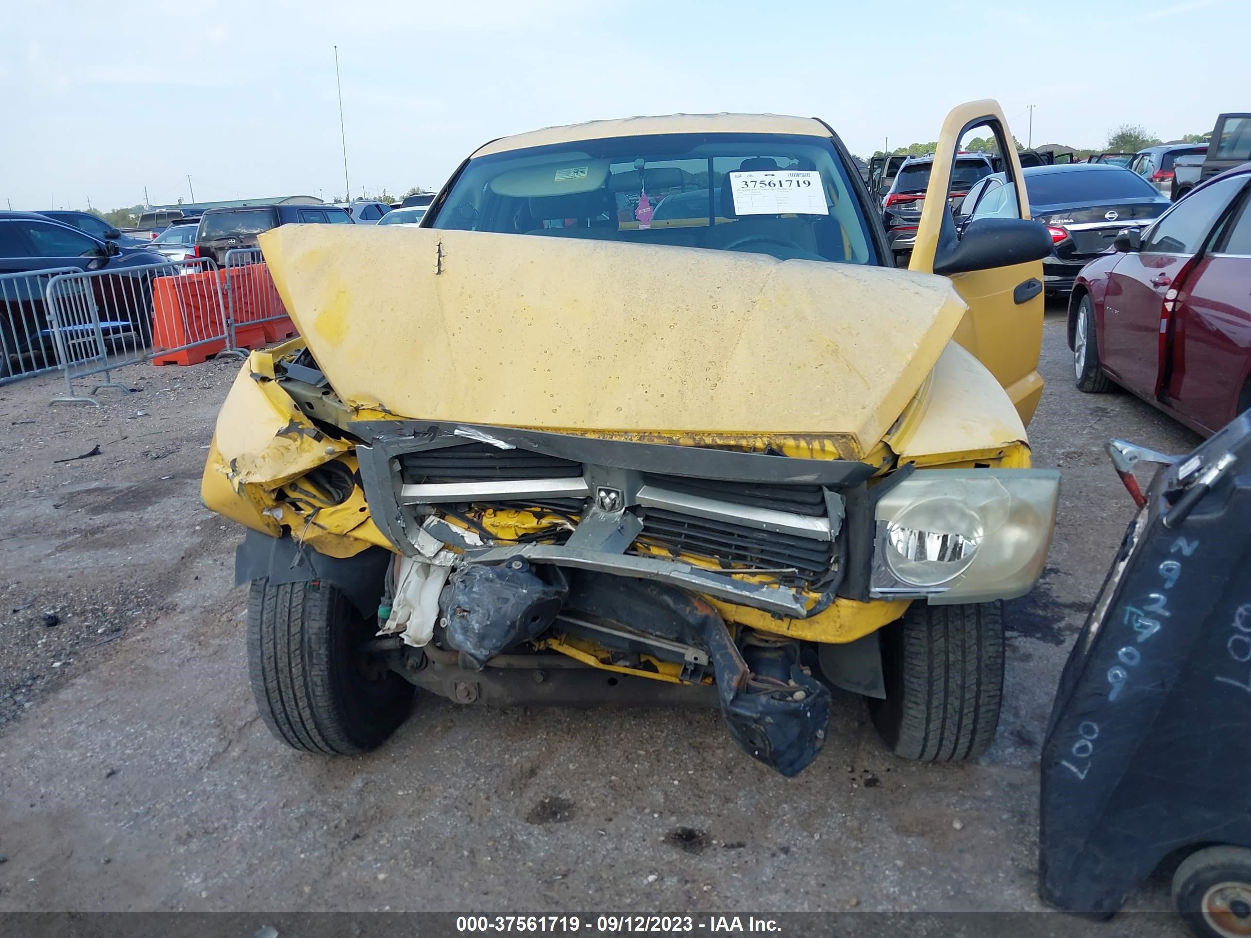 Photo 5 VIN: 1D7HE22KX6S632490 - DODGE DAKOTA 