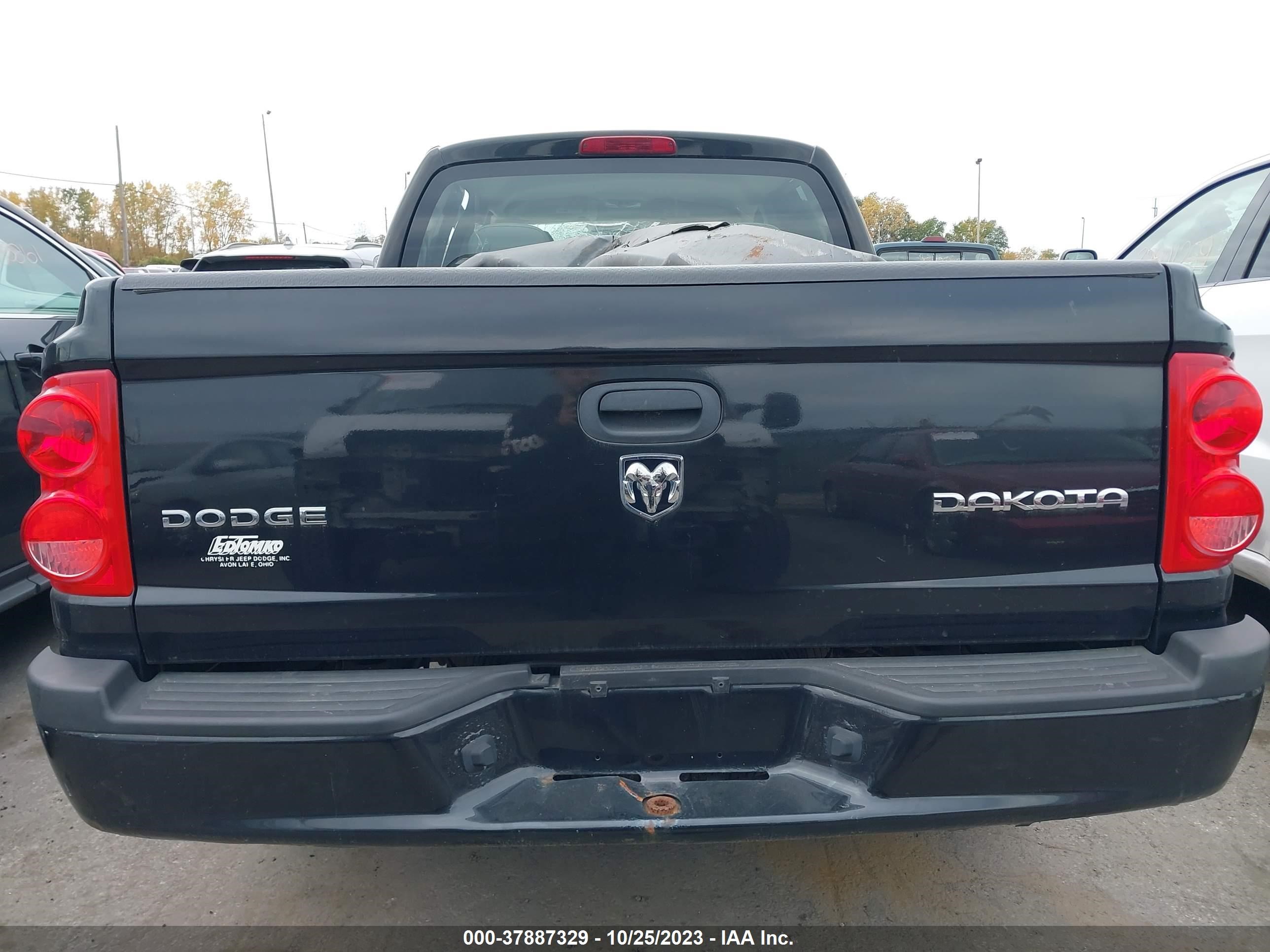 Photo 15 VIN: 1D7HE28K09S794429 - DODGE DAKOTA 