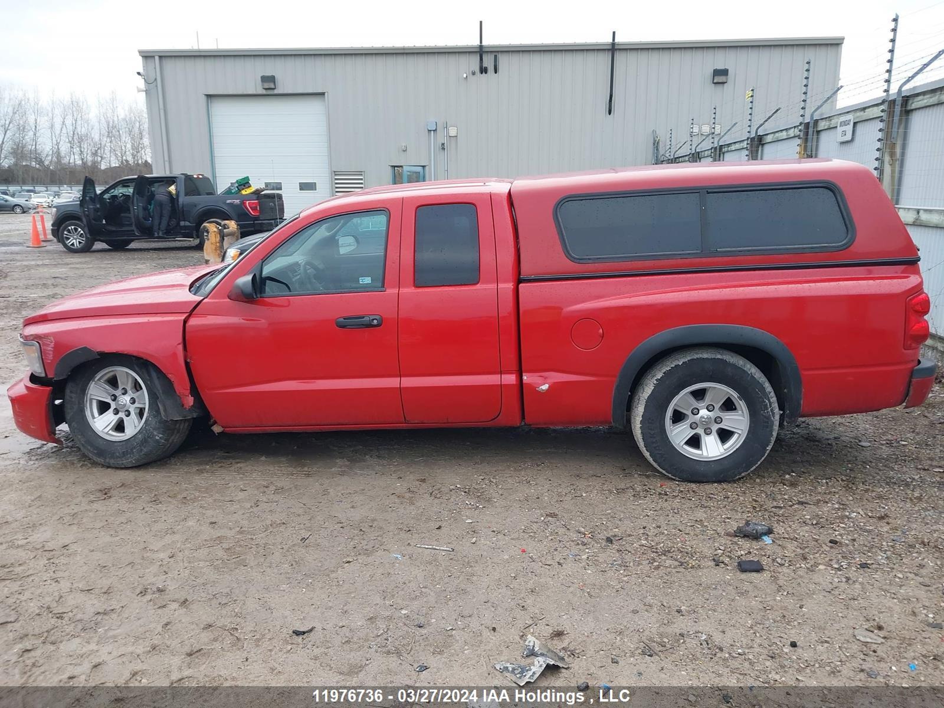 Photo 13 VIN: 1D7HE32K58S513013 - DODGE DAKOTA 