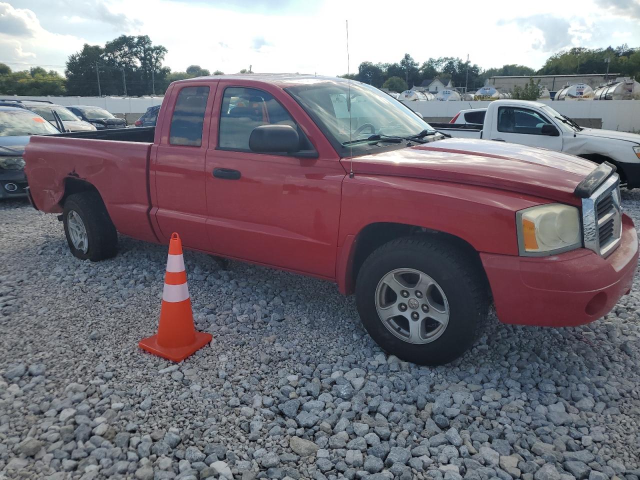 Photo 3 VIN: 1D7HE42K07S103059 - DODGE DAKOTA 