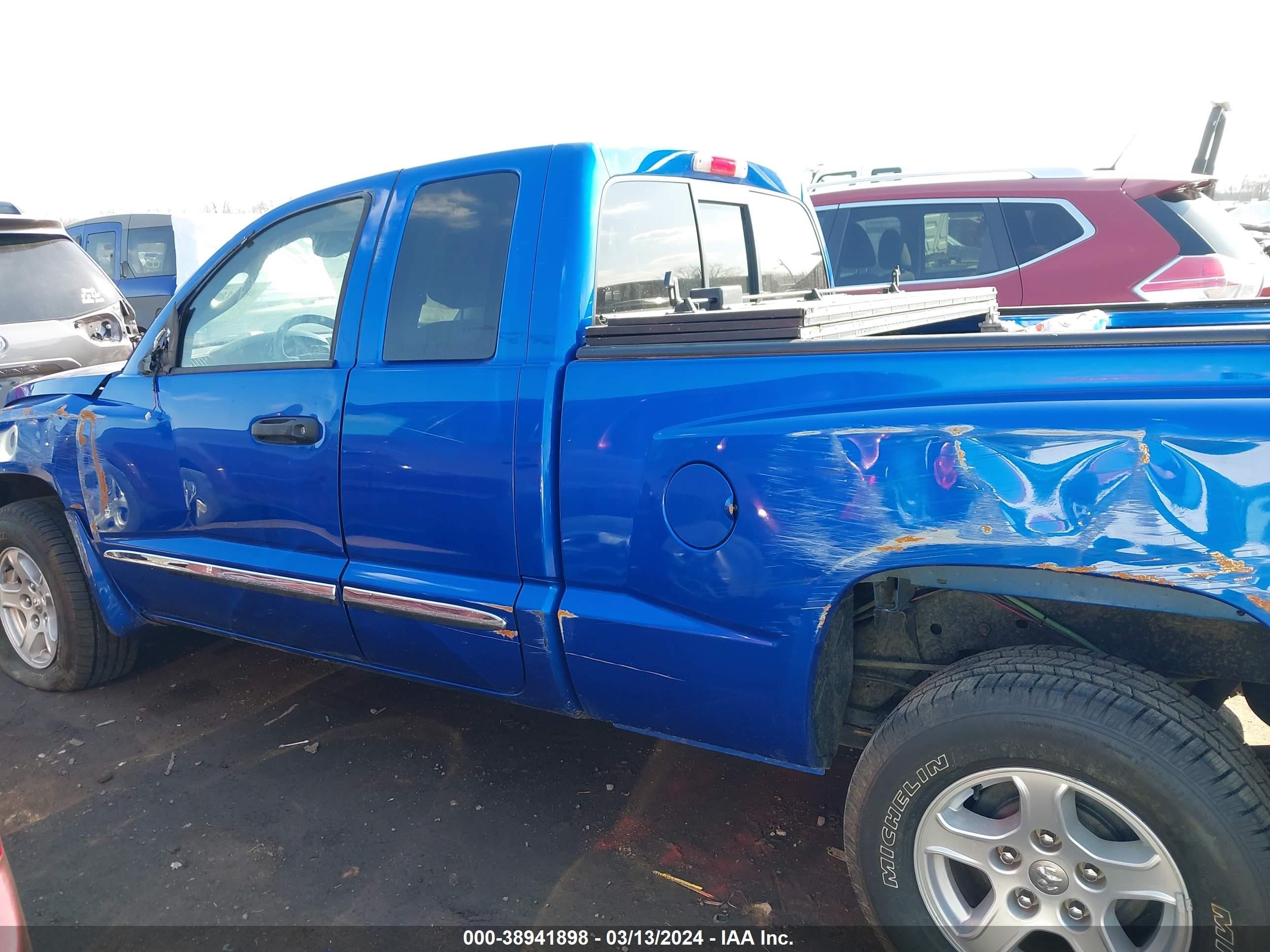 Photo 13 VIN: 1D7HE42K07S160099 - DODGE DAKOTA 