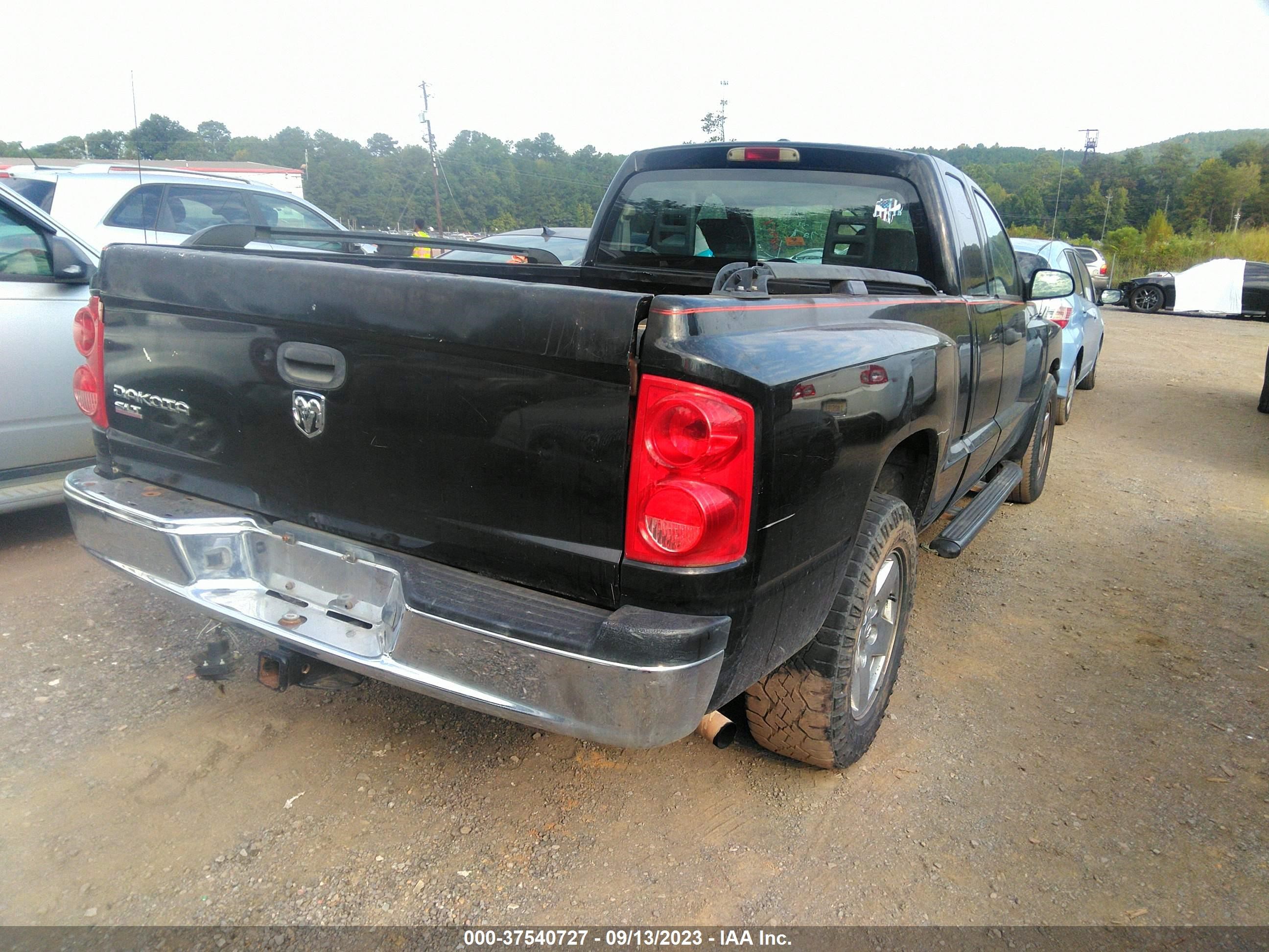 Photo 3 VIN: 1D7HE42K16S708951 - DODGE DAKOTA 