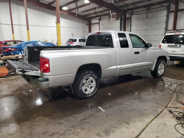 Photo 2 VIN: 1D7HE42K85S329332 - DODGE DAKOTA SLT 