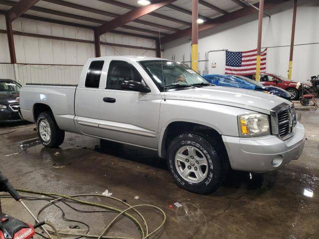 Photo 3 VIN: 1D7HE42K85S329332 - DODGE DAKOTA SLT 