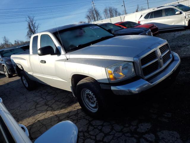 Photo 3 VIN: 1D7HE42NX5S138215 - DODGE DAKOTA 