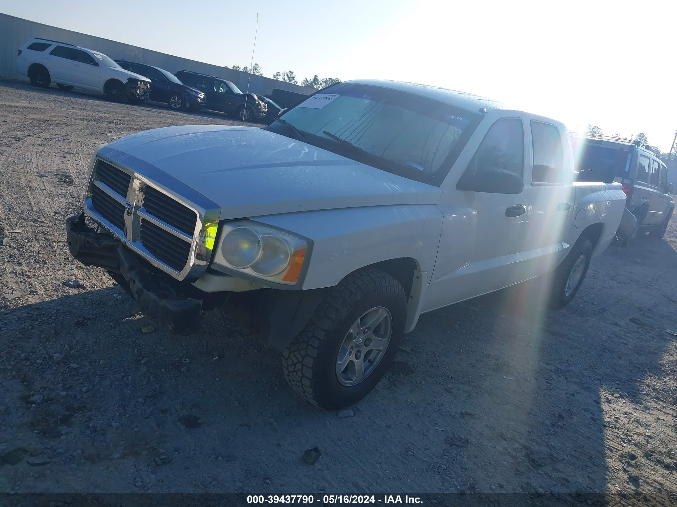 Photo 1 VIN: 1D7HE48K65S341616 - DODGE DAKOTA 