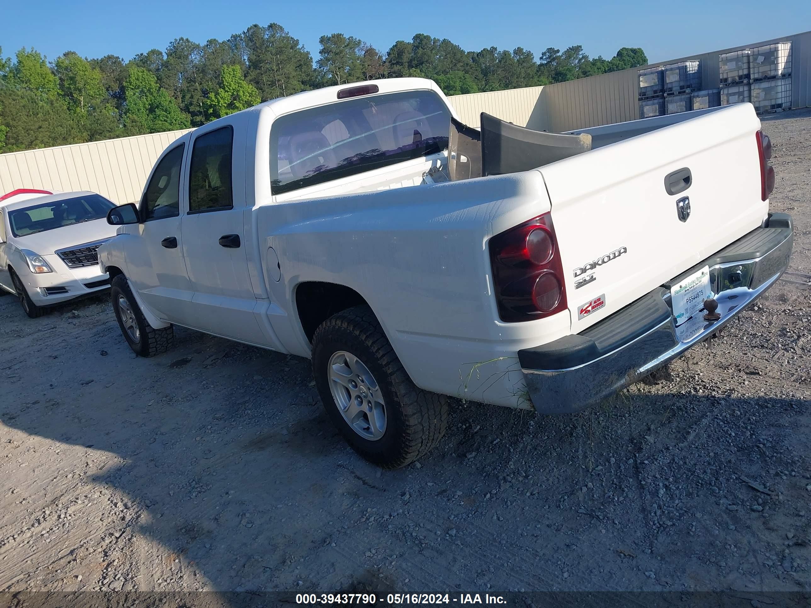 Photo 2 VIN: 1D7HE48K65S341616 - DODGE DAKOTA 