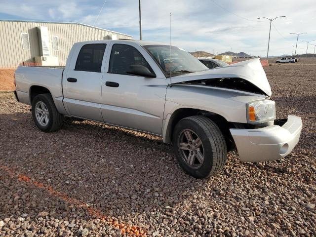 Photo 3 VIN: 1D7HE48K67S180896 - DODGE DAKOTA 