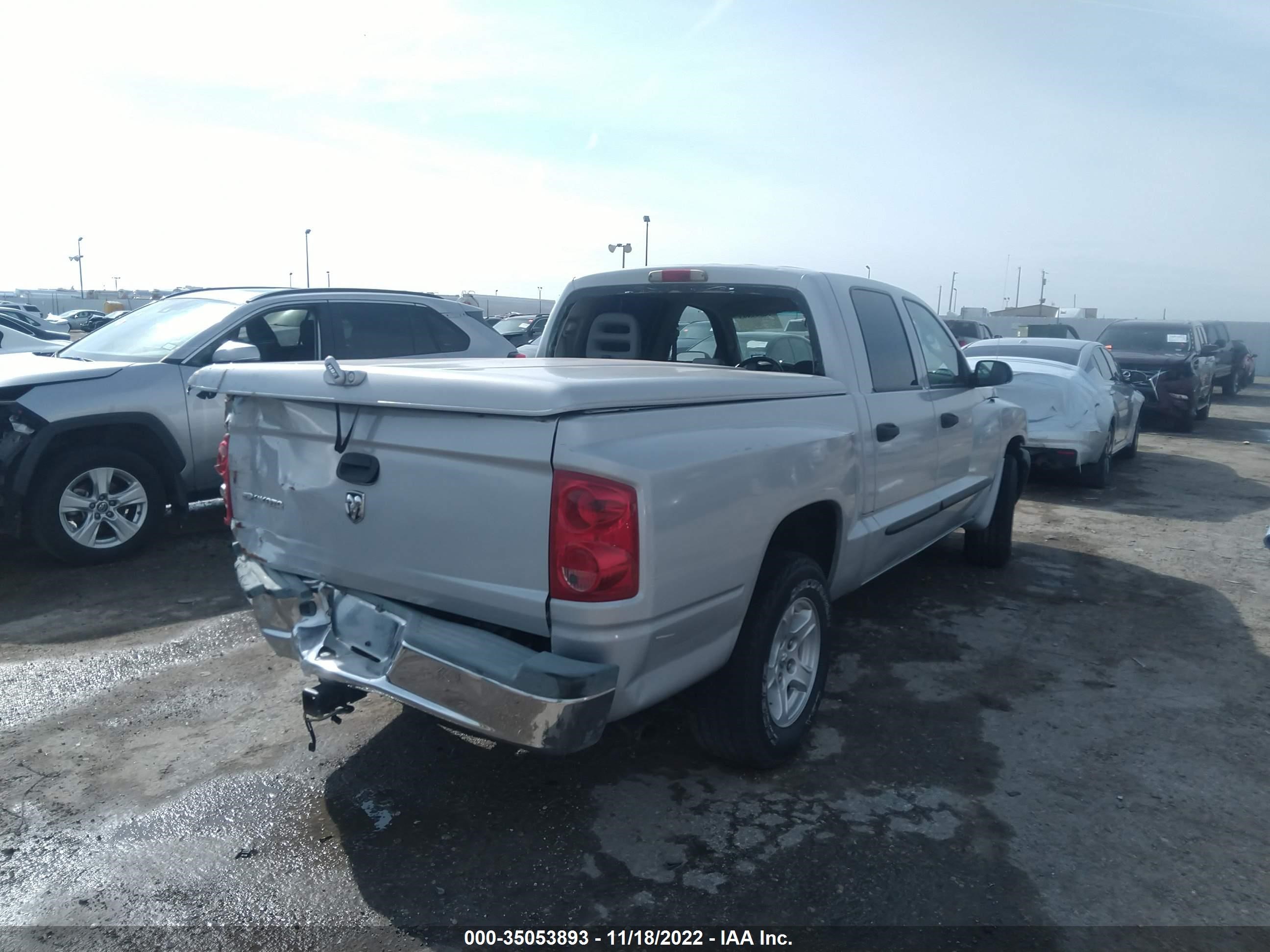 Photo 3 VIN: 1D7HE48K75S321956 - DODGE DAKOTA 