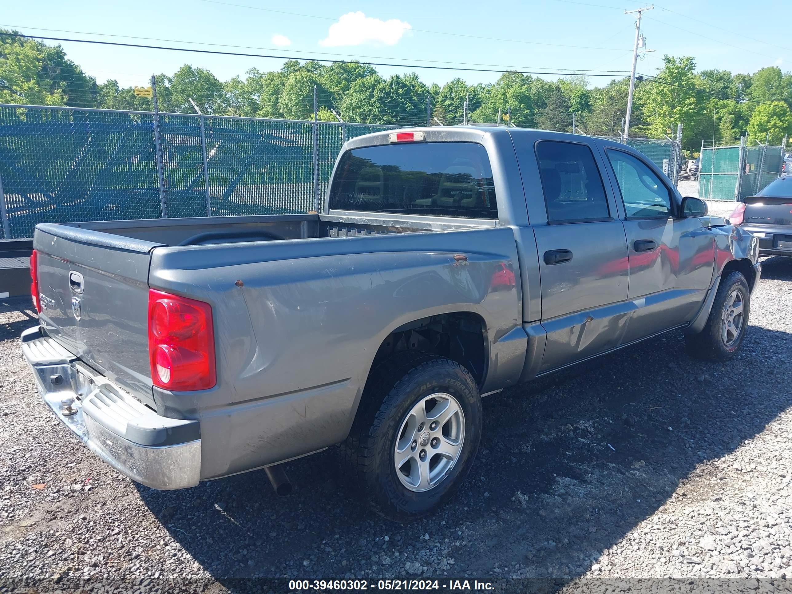 Photo 3 VIN: 1D7HE48K86S517633 - DODGE DAKOTA 