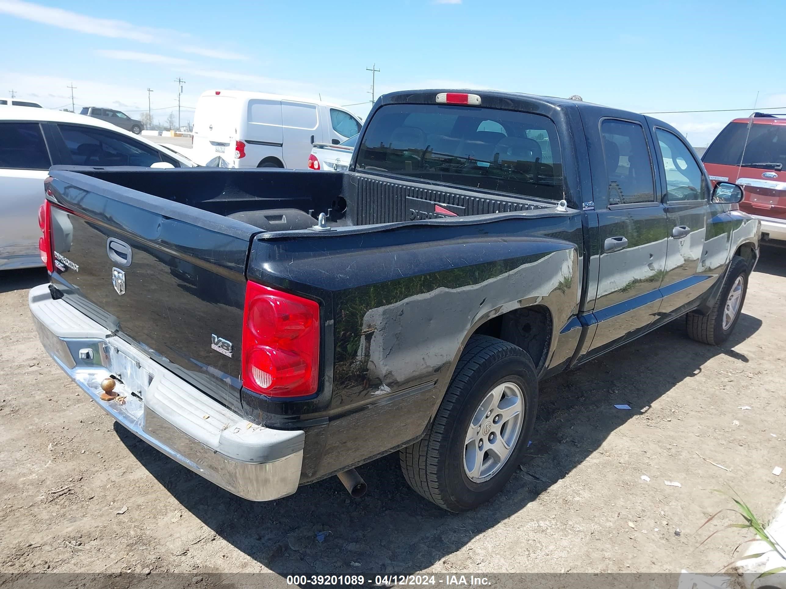 Photo 3 VIN: 1D7HE48N26S596677 - DODGE DAKOTA 