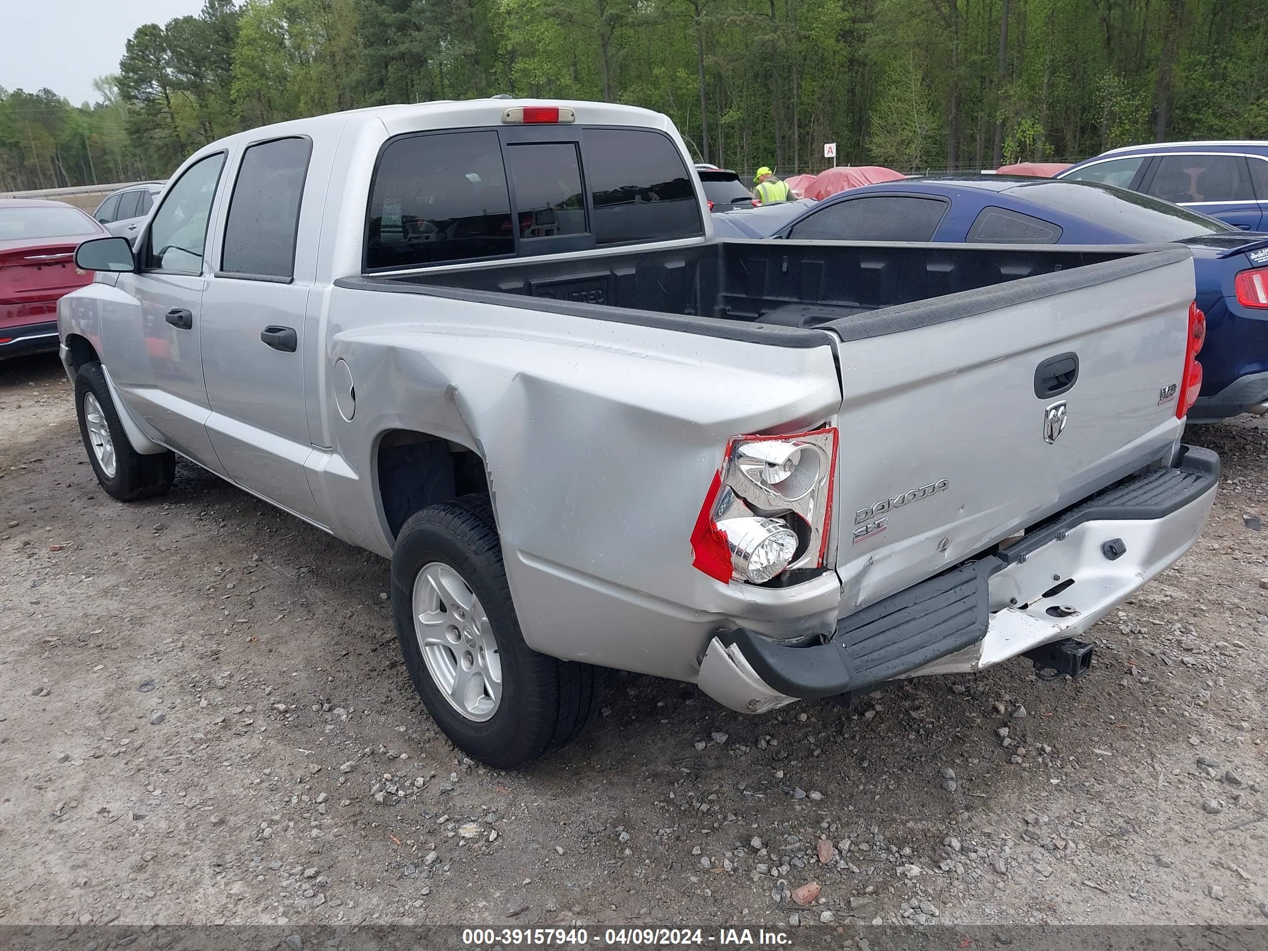 Photo 2 VIN: 1D7HE48N97S166498 - DODGE DAKOTA 