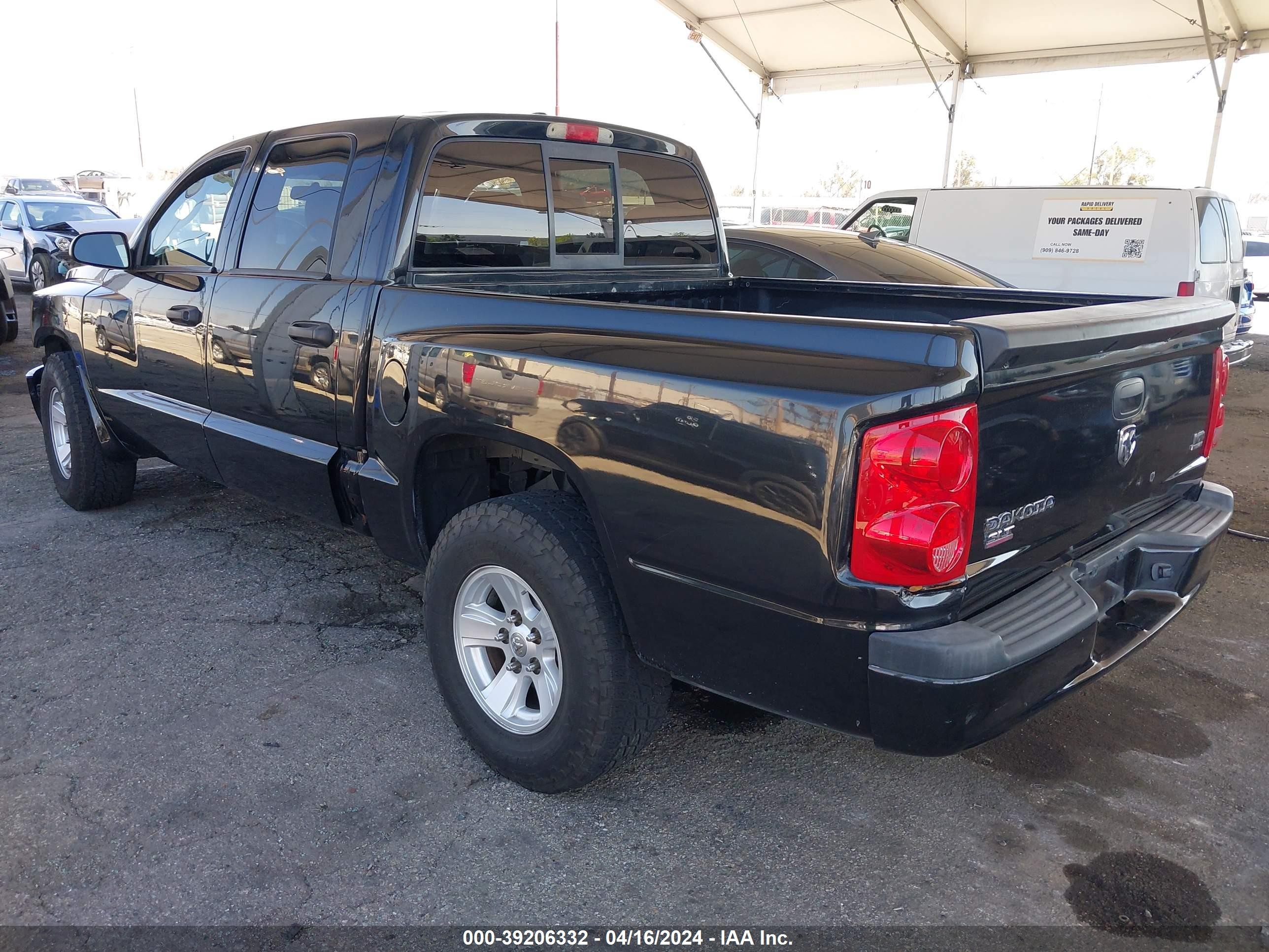 Photo 2 VIN: 1D7HE48N98S515838 - DODGE DAKOTA 