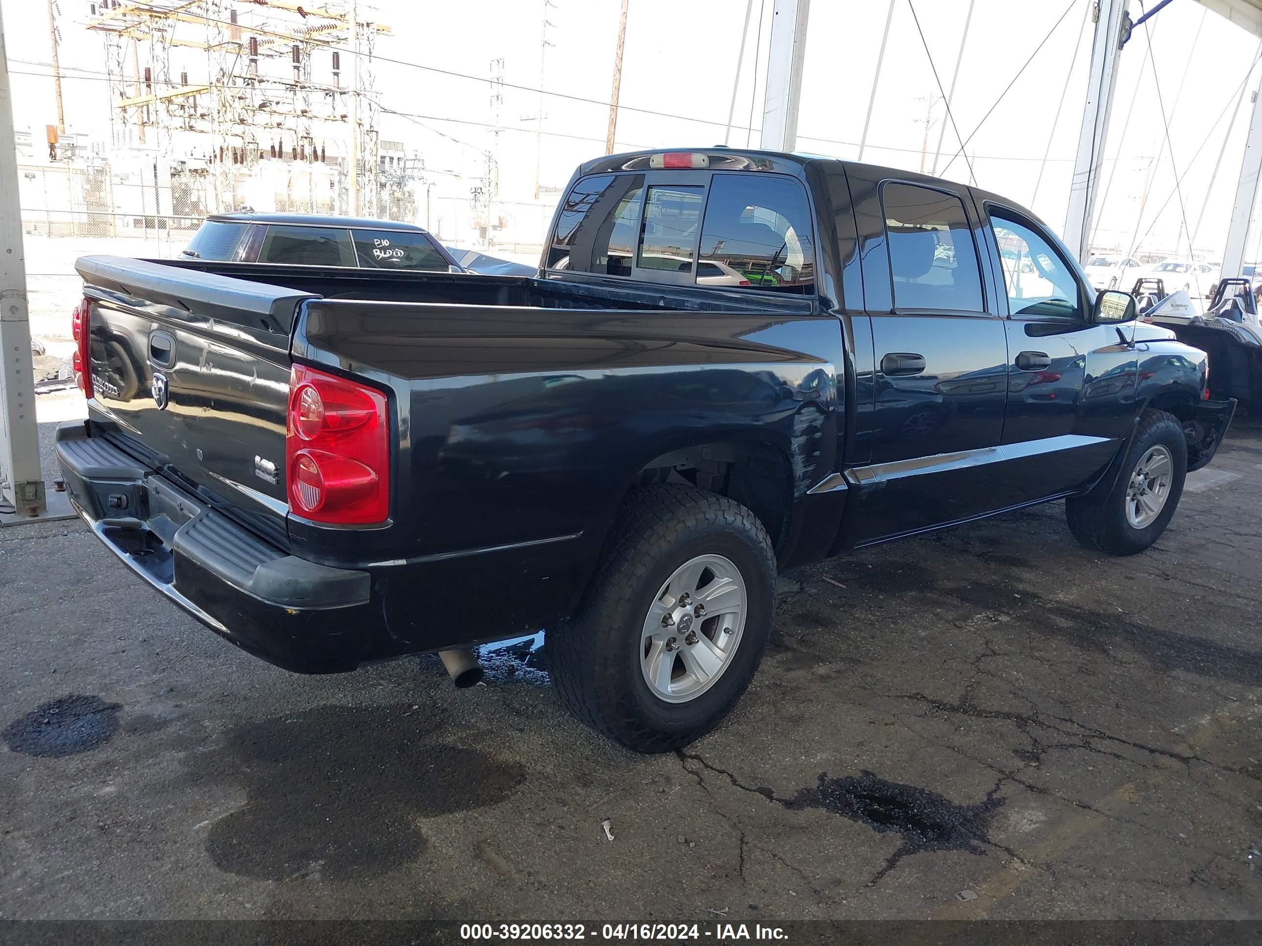 Photo 3 VIN: 1D7HE48N98S515838 - DODGE DAKOTA 