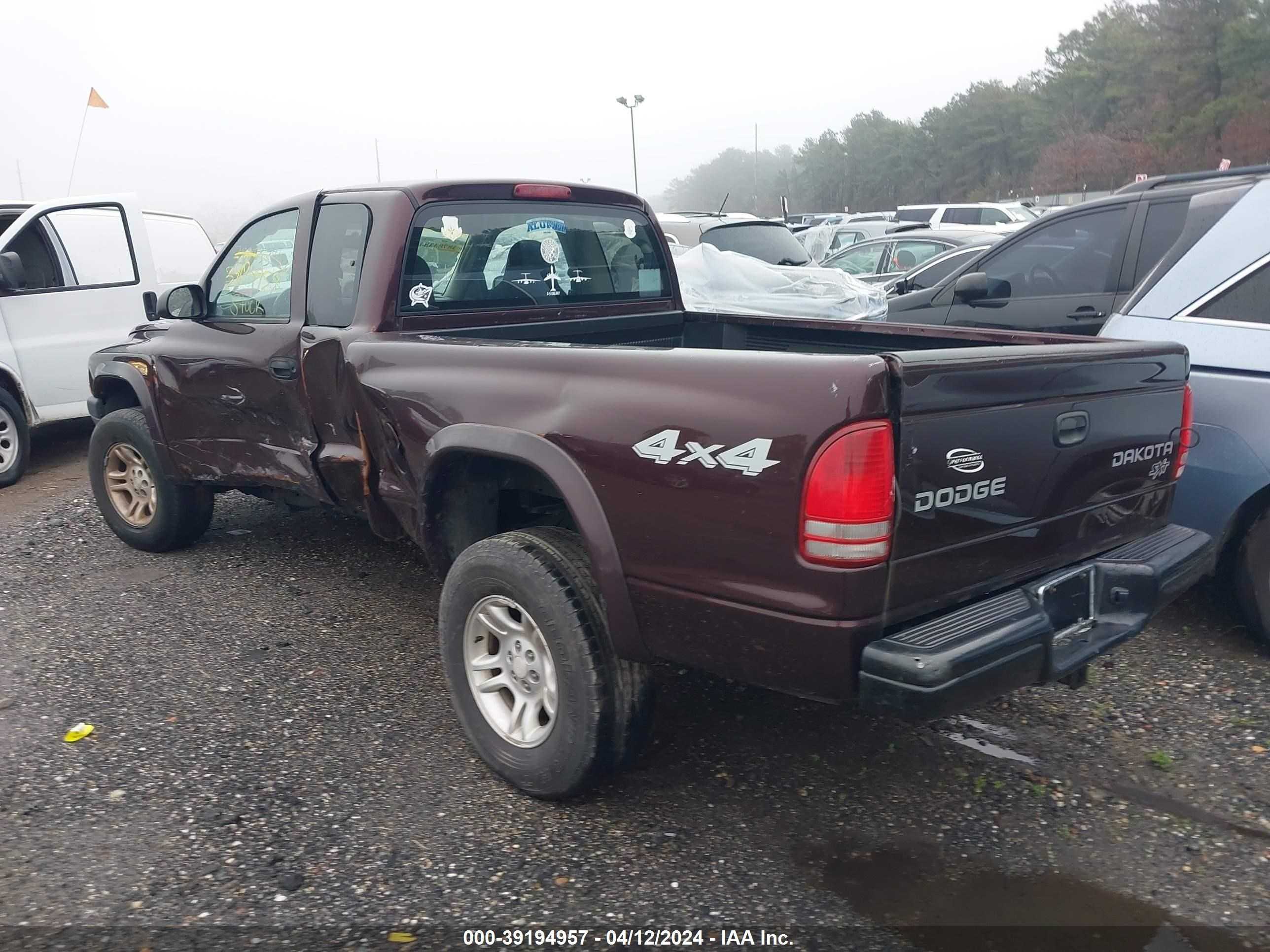 Photo 3 VIN: 1D7HG12K84S590872 - DODGE DAKOTA 