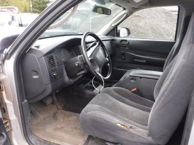 Photo 4 VIN: 1D7HG12KX4S556979 - DODGE DAKOTA 