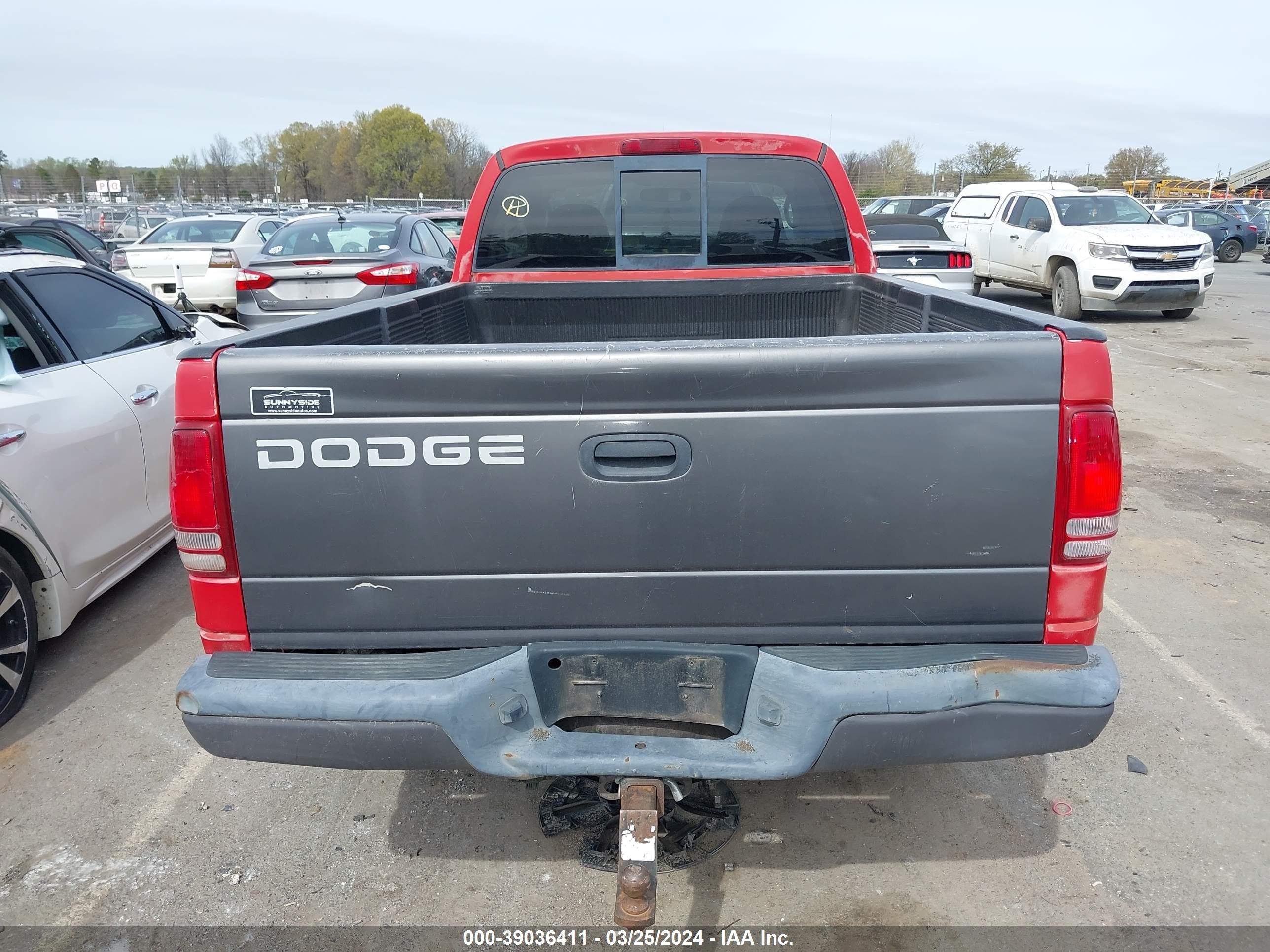 Photo 15 VIN: 1D7HG12X73S136011 - DODGE DAKOTA 