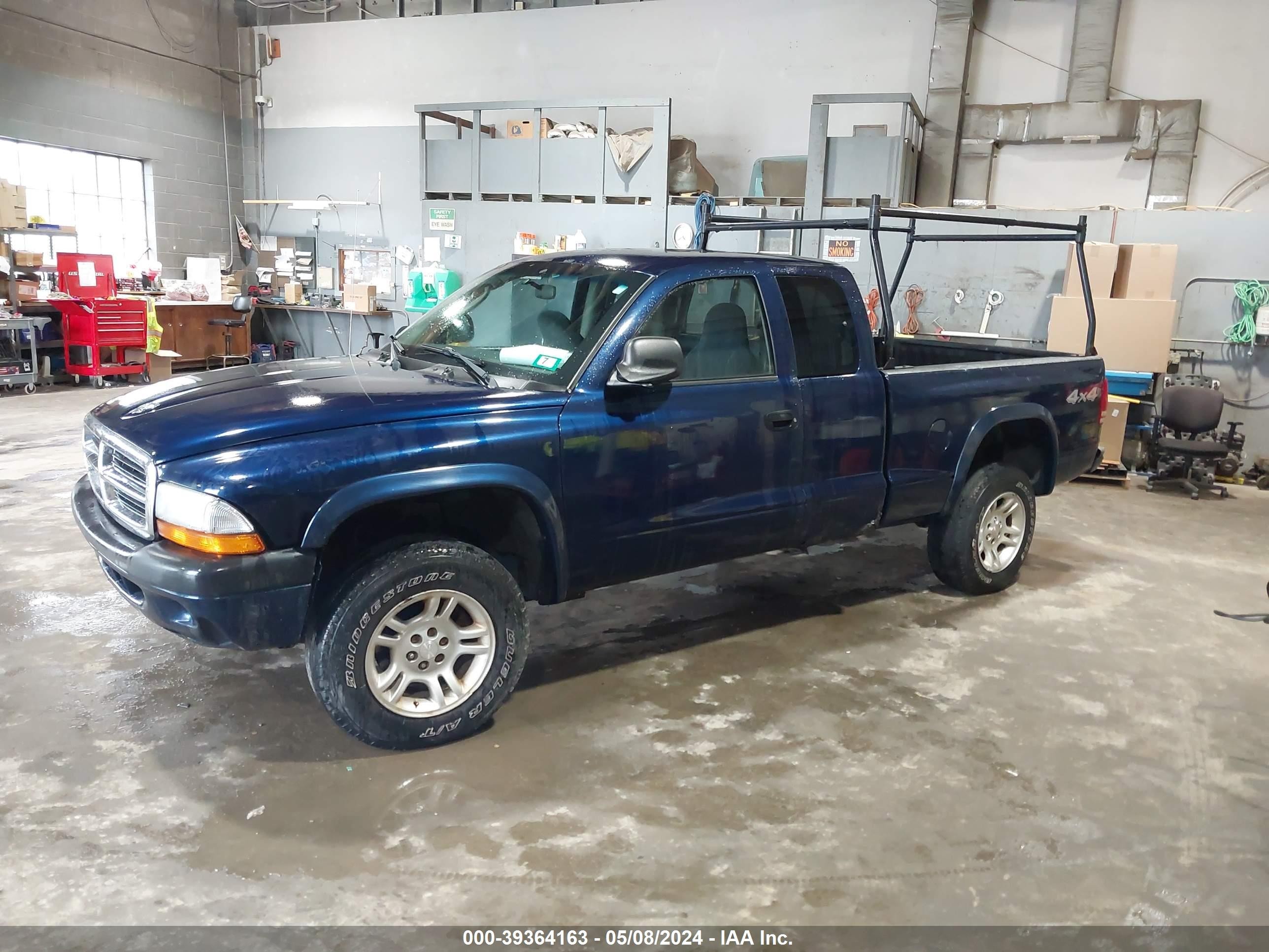 Photo 1 VIN: 1D7HG32N94S564142 - DODGE DAKOTA 