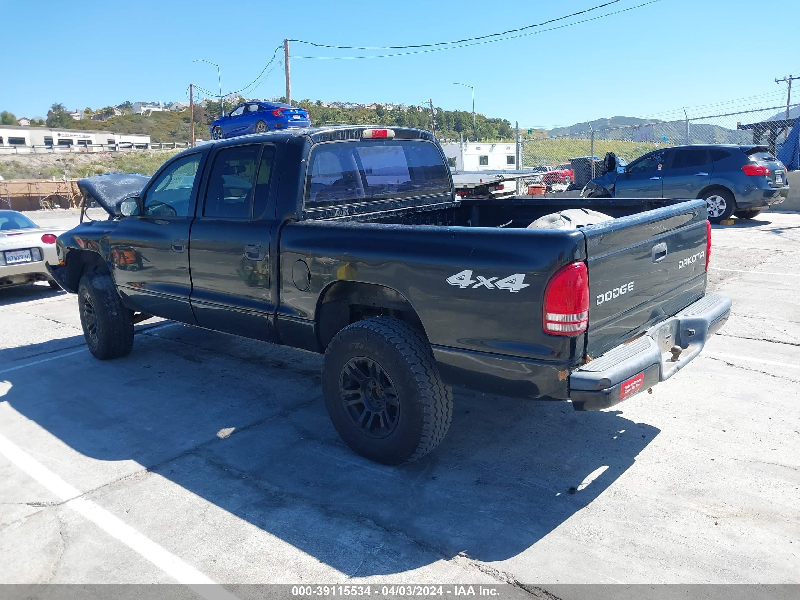 Photo 2 VIN: 1D7HG38K64S732347 - DODGE DAKOTA 