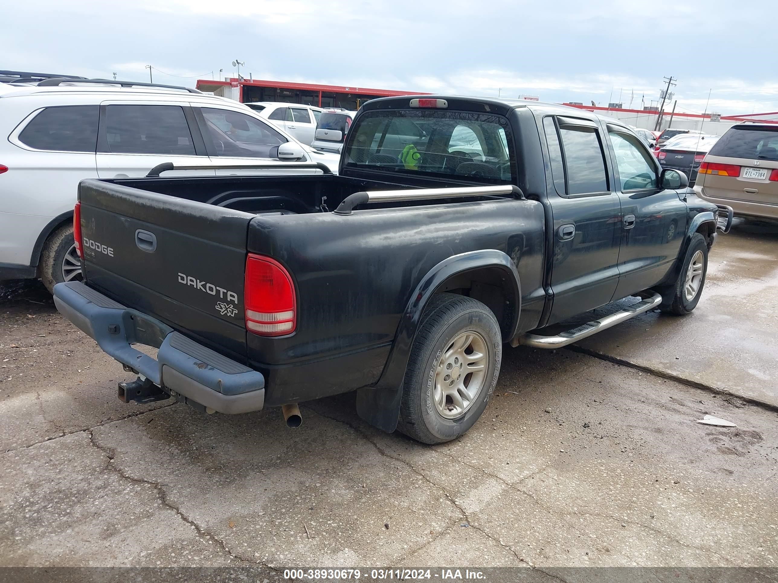 Photo 3 VIN: 1D7HL38K74S711471 - DODGE DAKOTA 