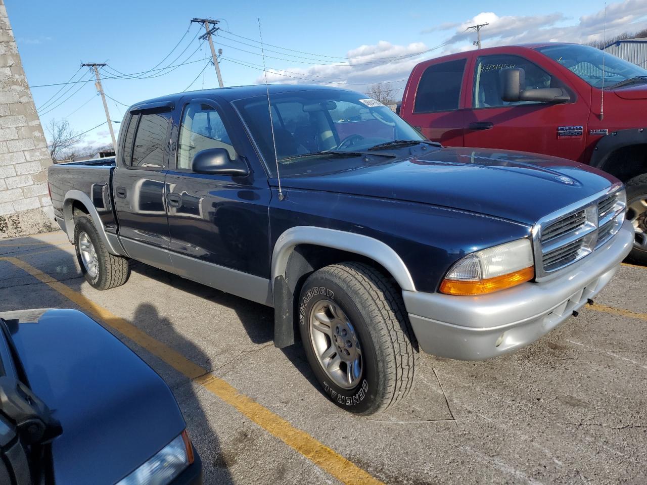 Photo 3 VIN: 1D7HL48N04S547805 - DODGE DAKOTA 