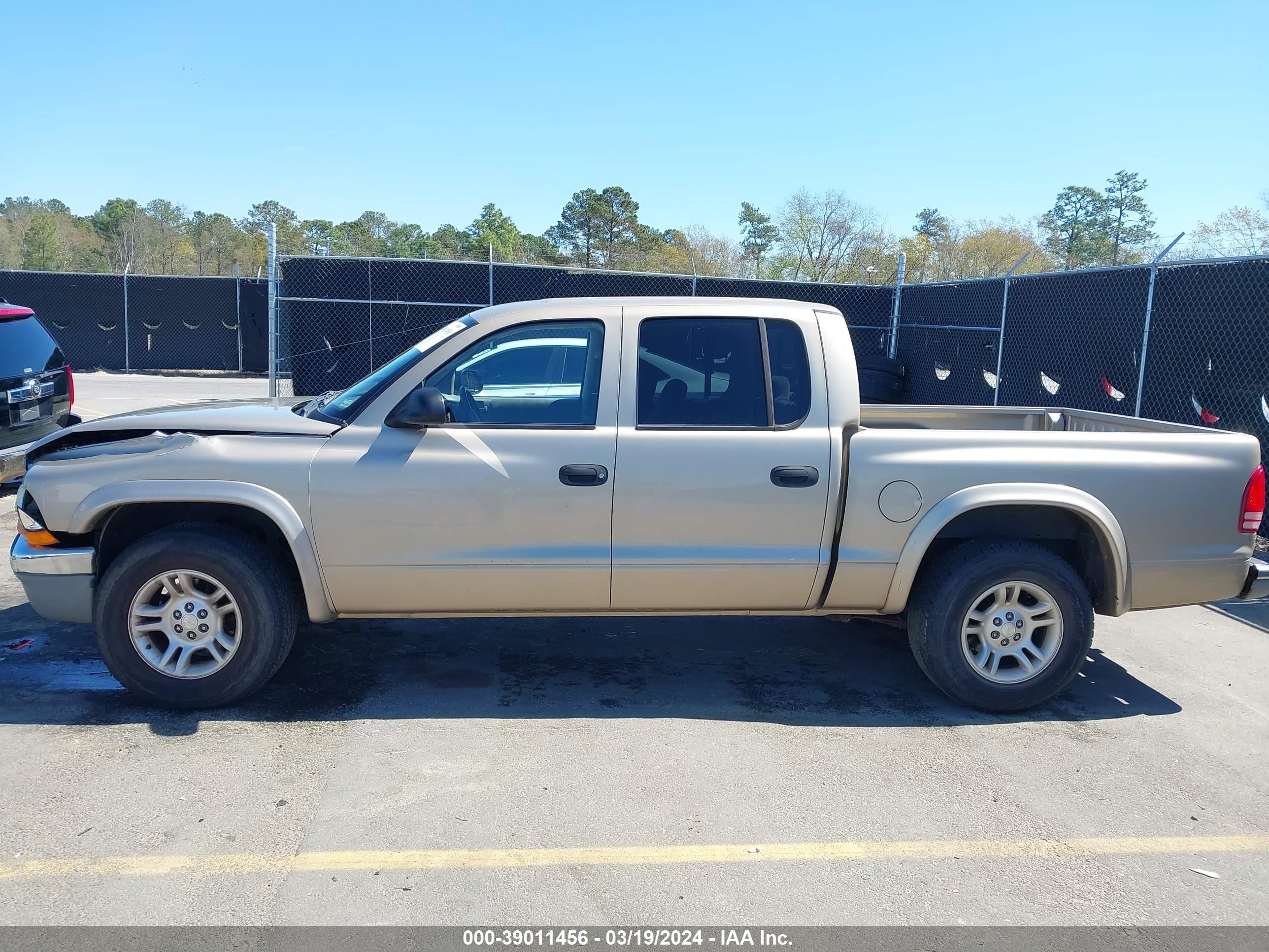 Photo 13 VIN: 1D7HL48N34S521067 - DODGE DAKOTA 