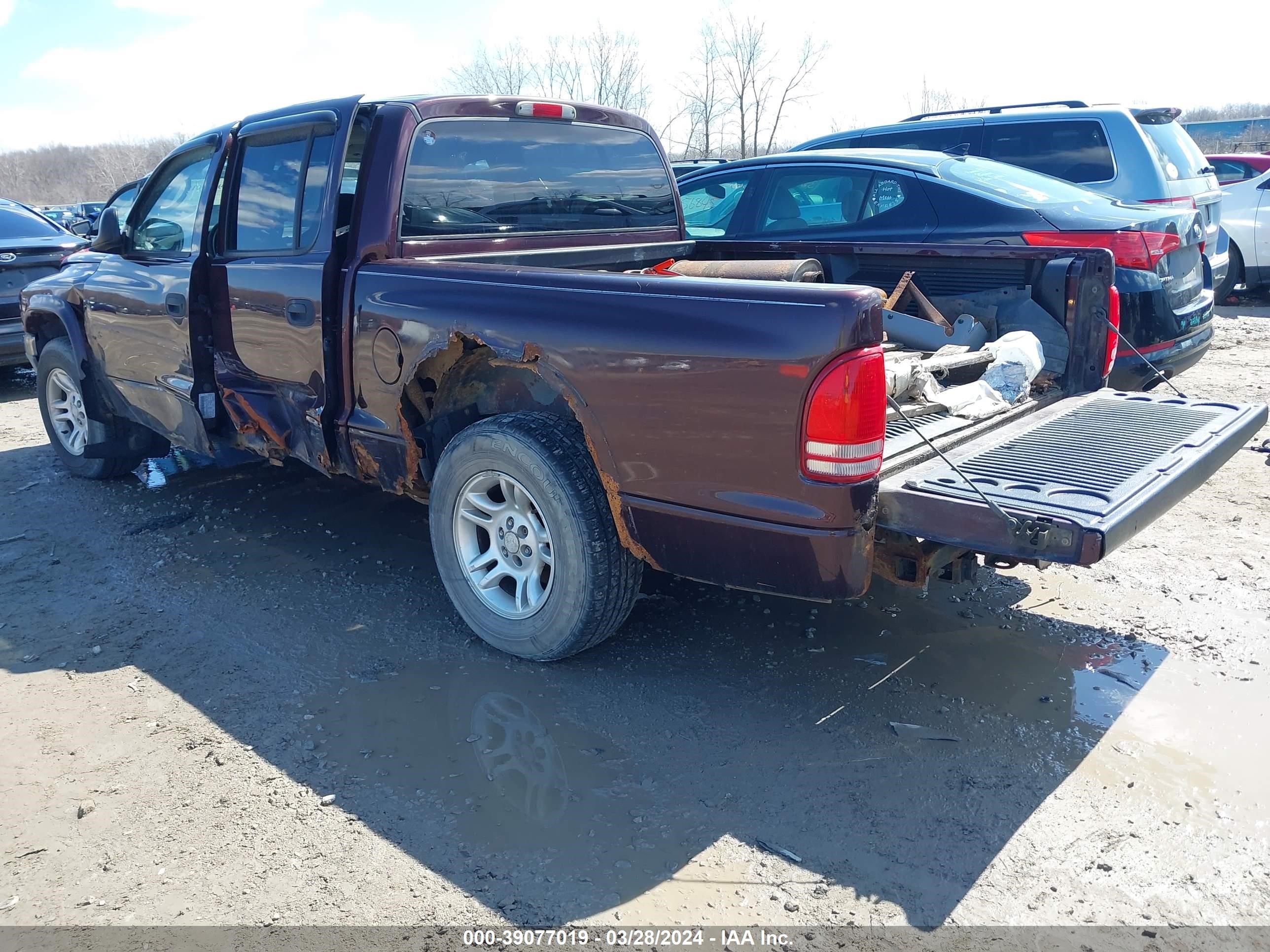 Photo 2 VIN: 1D7HL48N34S674807 - DODGE DAKOTA 