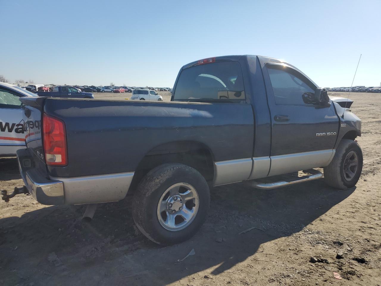 Photo 2 VIN: 1D7HU16236J149372 - DODGE RAM 