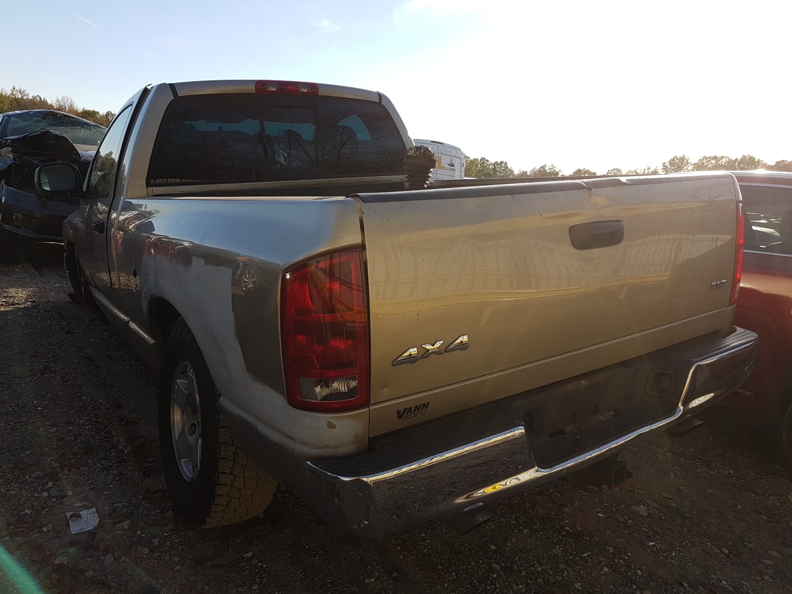 Photo 2 VIN: 1D7HU16D25J567244 - DODGE RAM 1500 S 