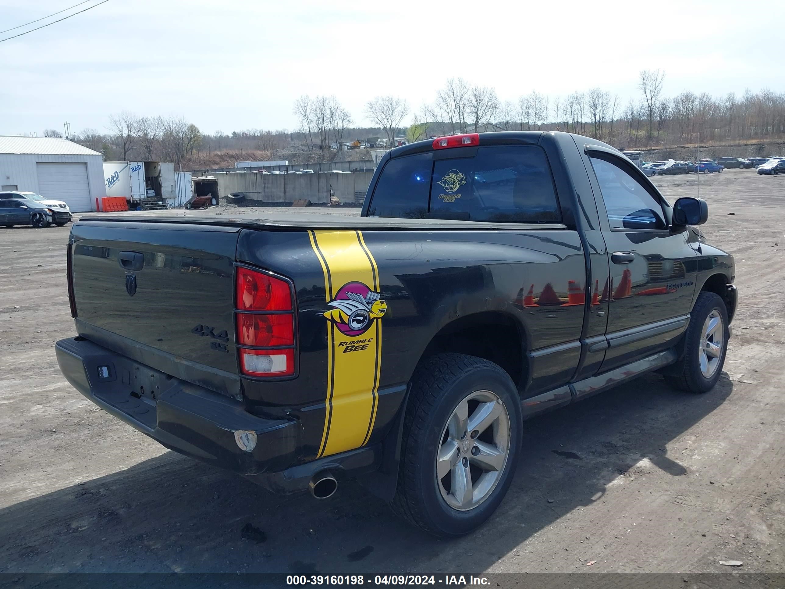 Photo 3 VIN: 1D7HU16DX5J515781 - DODGE RAM 