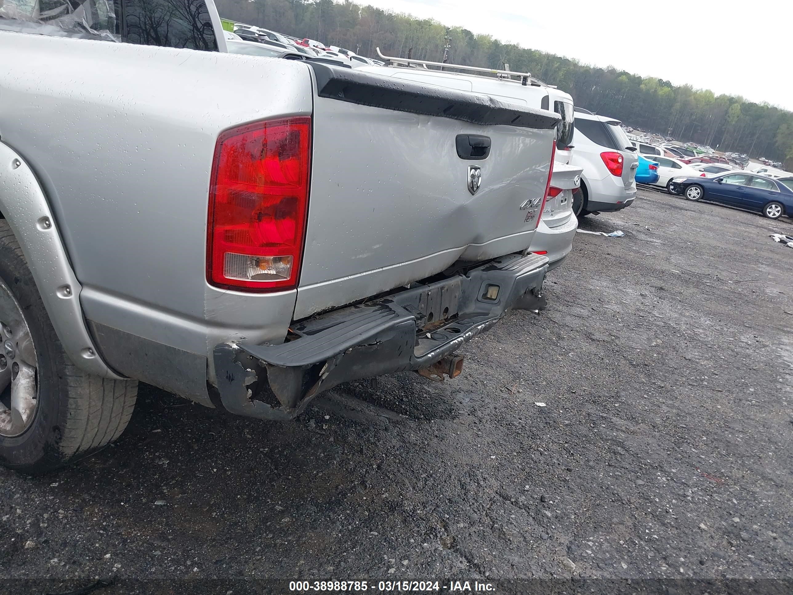 Photo 13 VIN: 1D7HU18206S677362 - DODGE RAM 