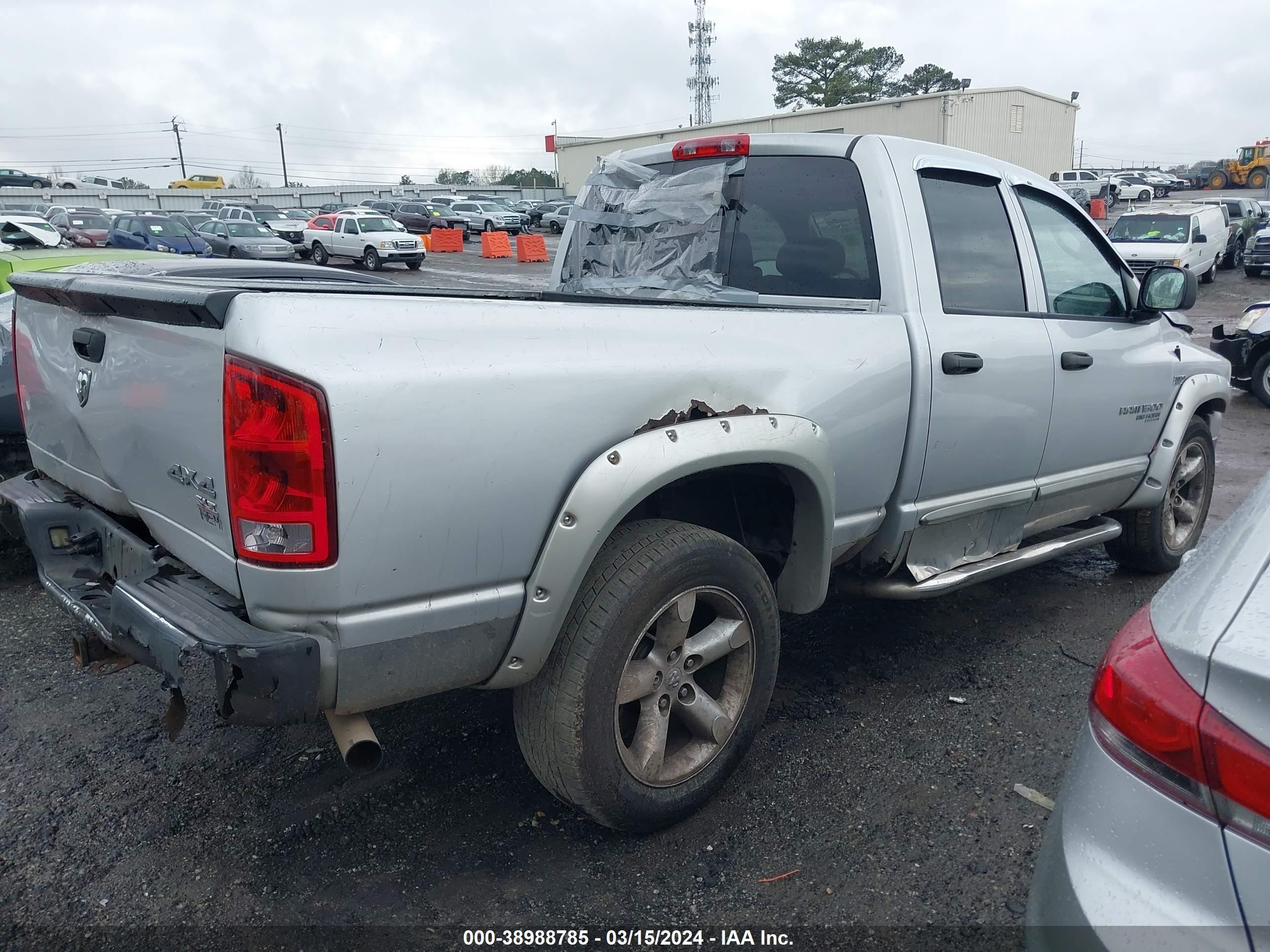 Photo 3 VIN: 1D7HU18206S677362 - DODGE RAM 