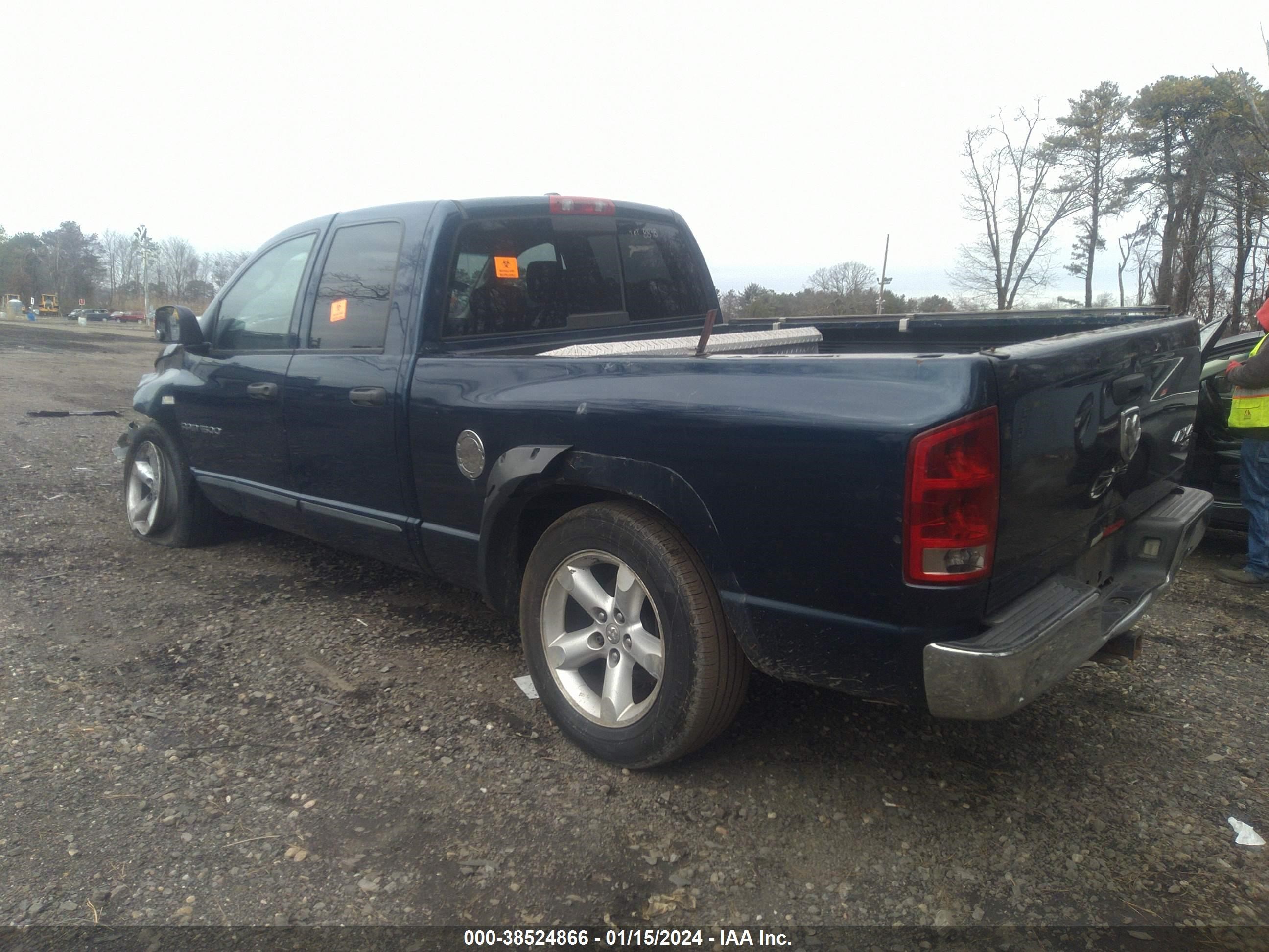 Photo 2 VIN: 1D7HU18206S701255 - DODGE RAM 