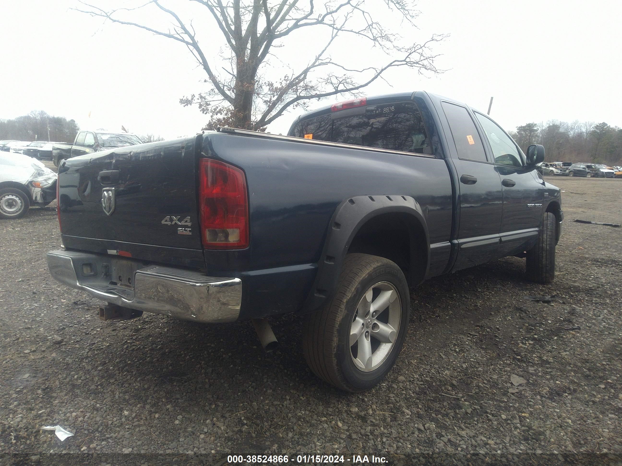 Photo 3 VIN: 1D7HU18206S701255 - DODGE RAM 