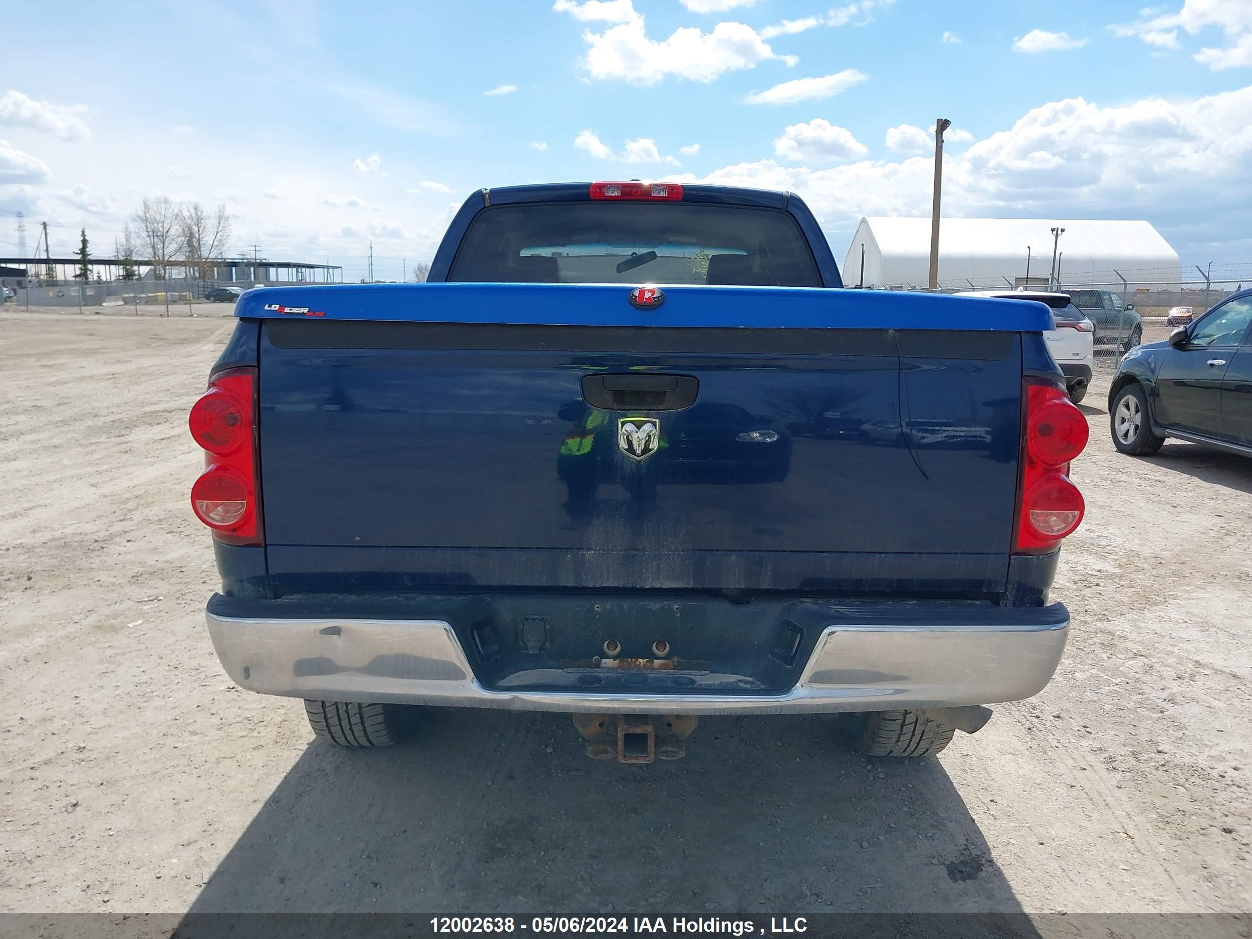 Photo 15 VIN: 1D7HU18208J204022 - DODGE RAM 