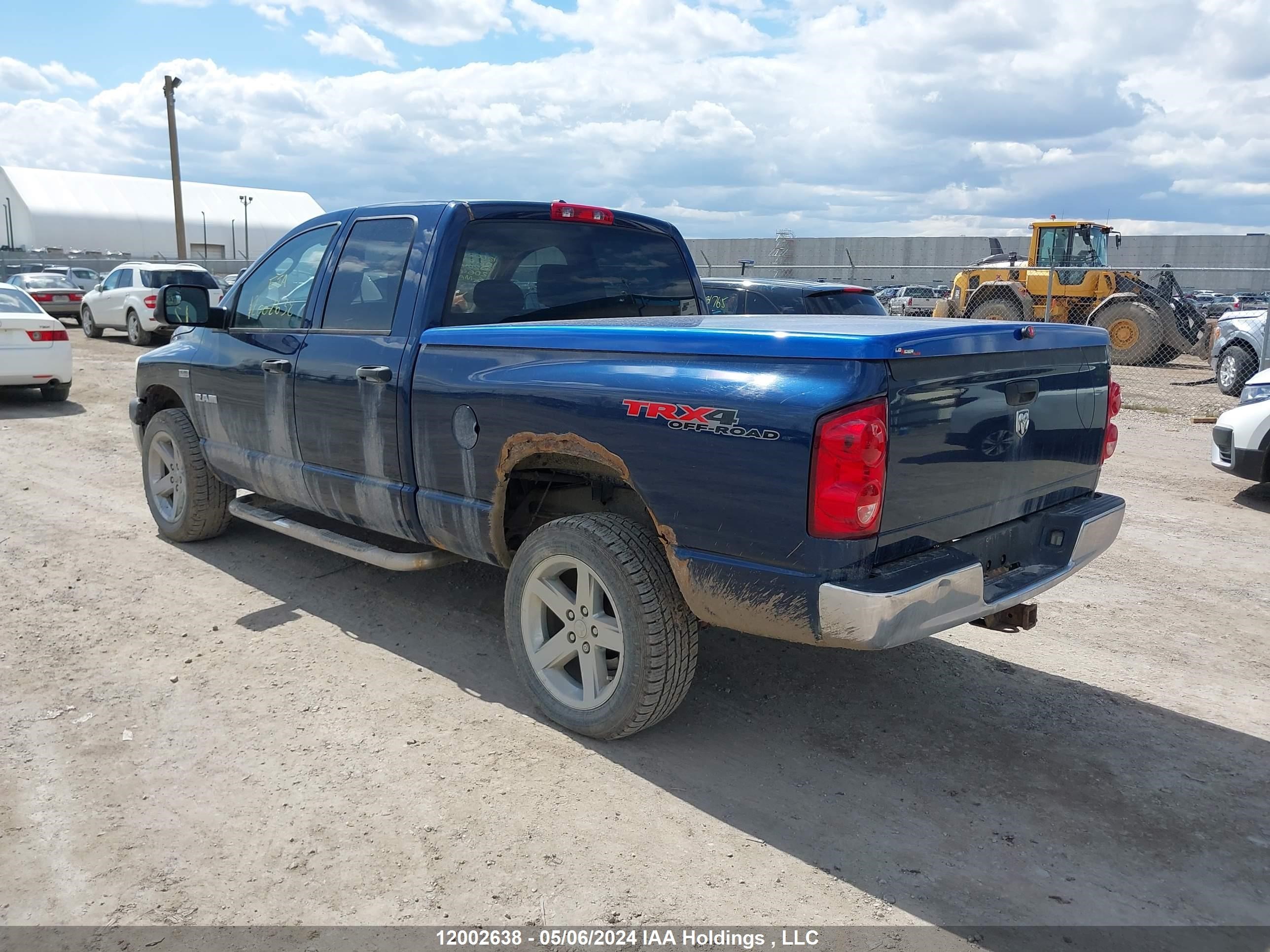 Photo 2 VIN: 1D7HU18208J204022 - DODGE RAM 