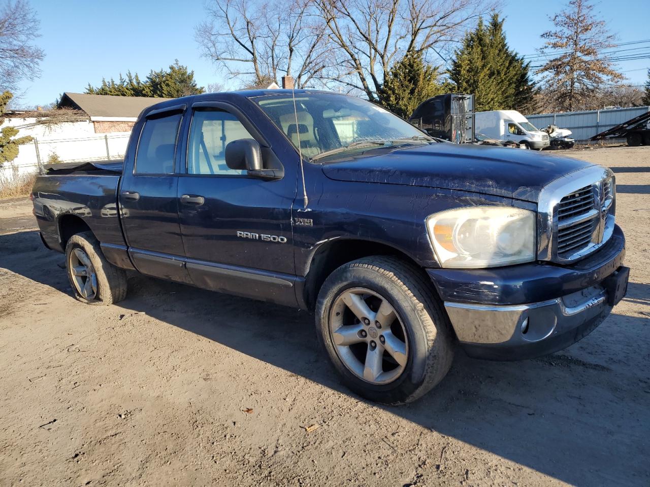 Photo 3 VIN: 1D7HU18217J513741 - DODGE RAM 