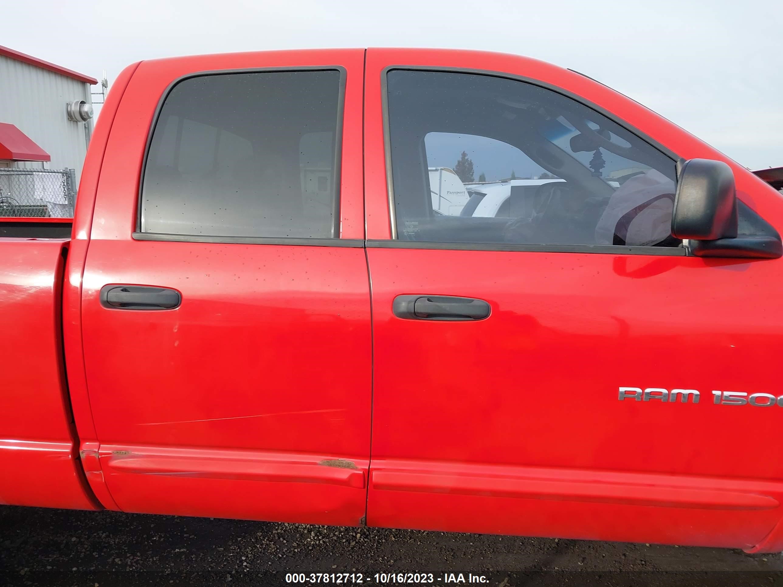 Photo 13 VIN: 1D7HU18226S553691 - DODGE RAM 