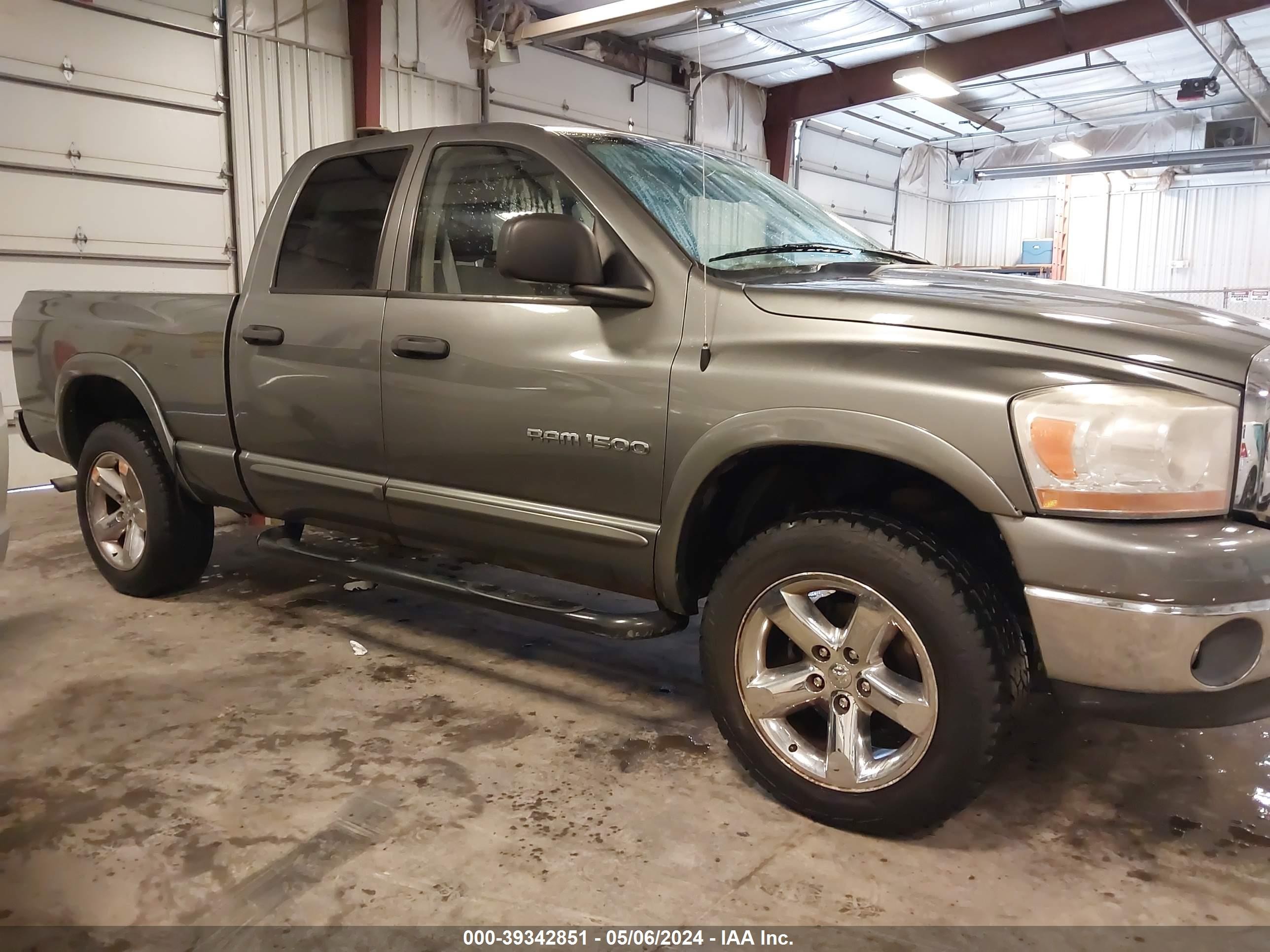 Photo 13 VIN: 1D7HU18226S678657 - DODGE RAM 