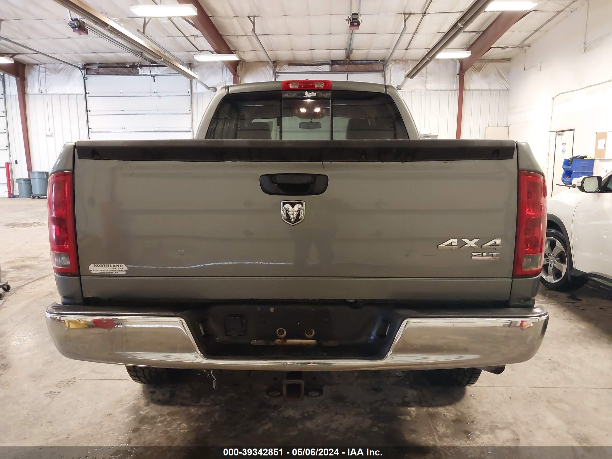 Photo 16 VIN: 1D7HU18226S678657 - DODGE RAM 