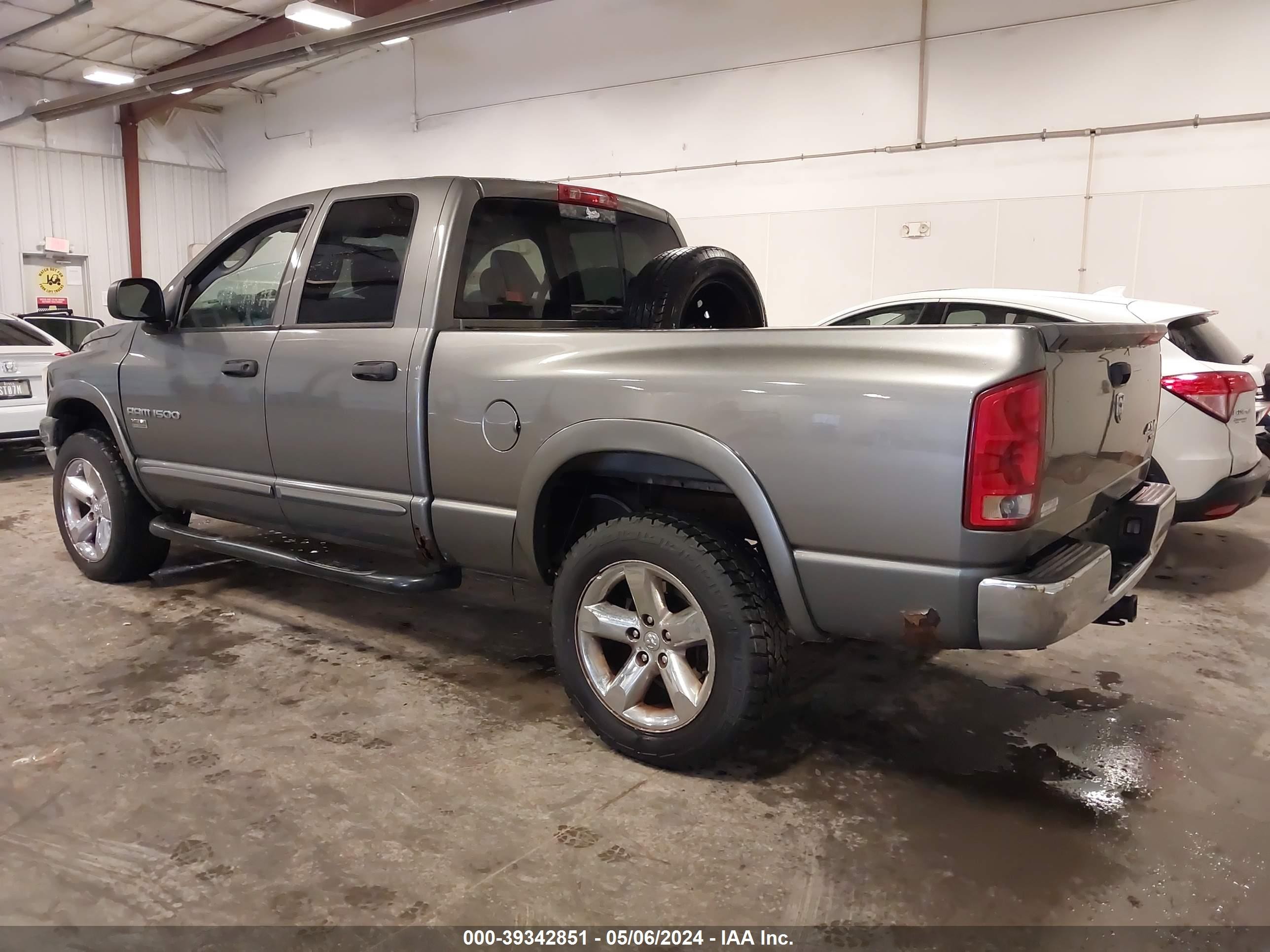 Photo 2 VIN: 1D7HU18226S678657 - DODGE RAM 