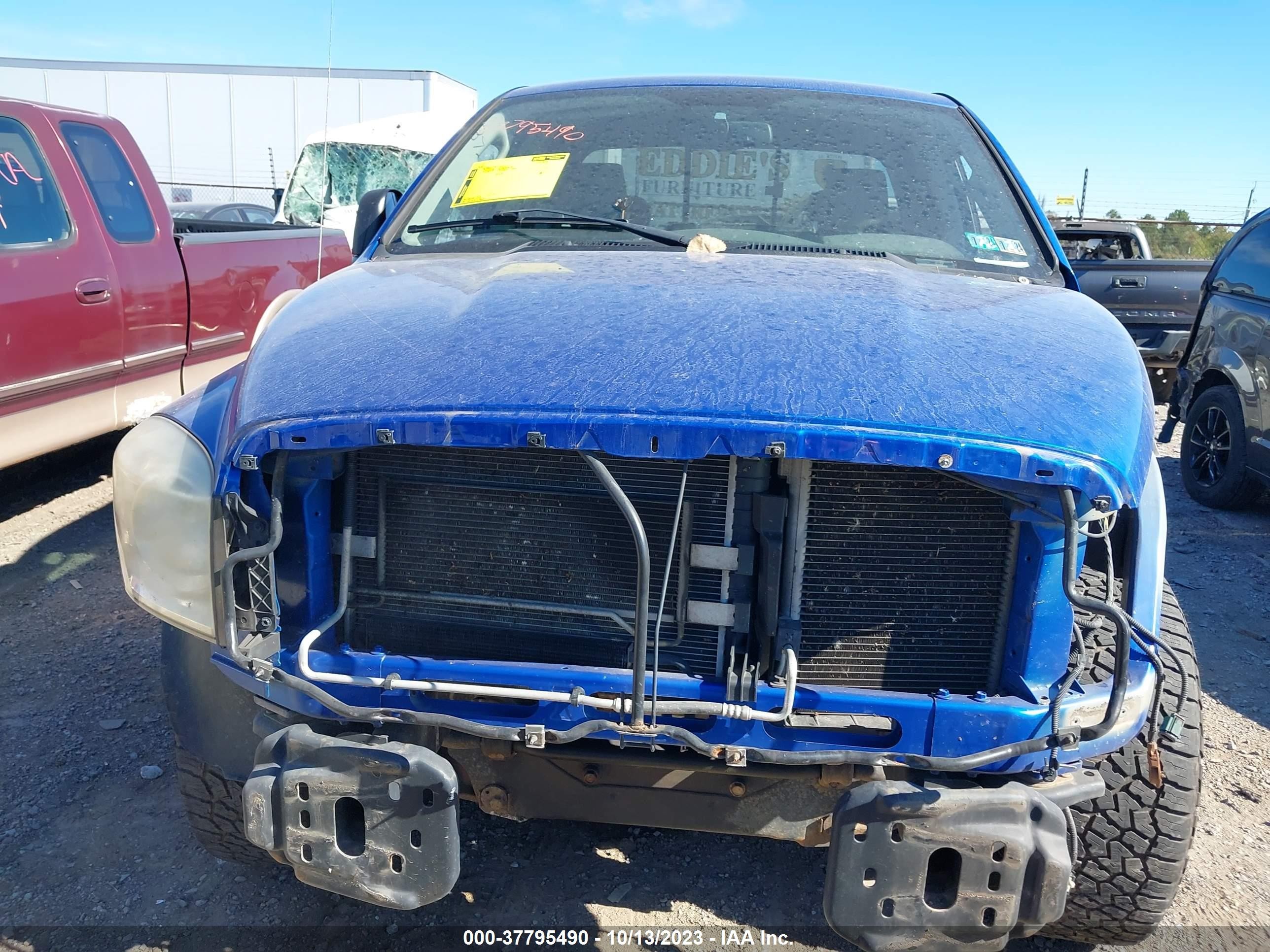 Photo 11 VIN: 1D7HU18227S179908 - DODGE RAM 