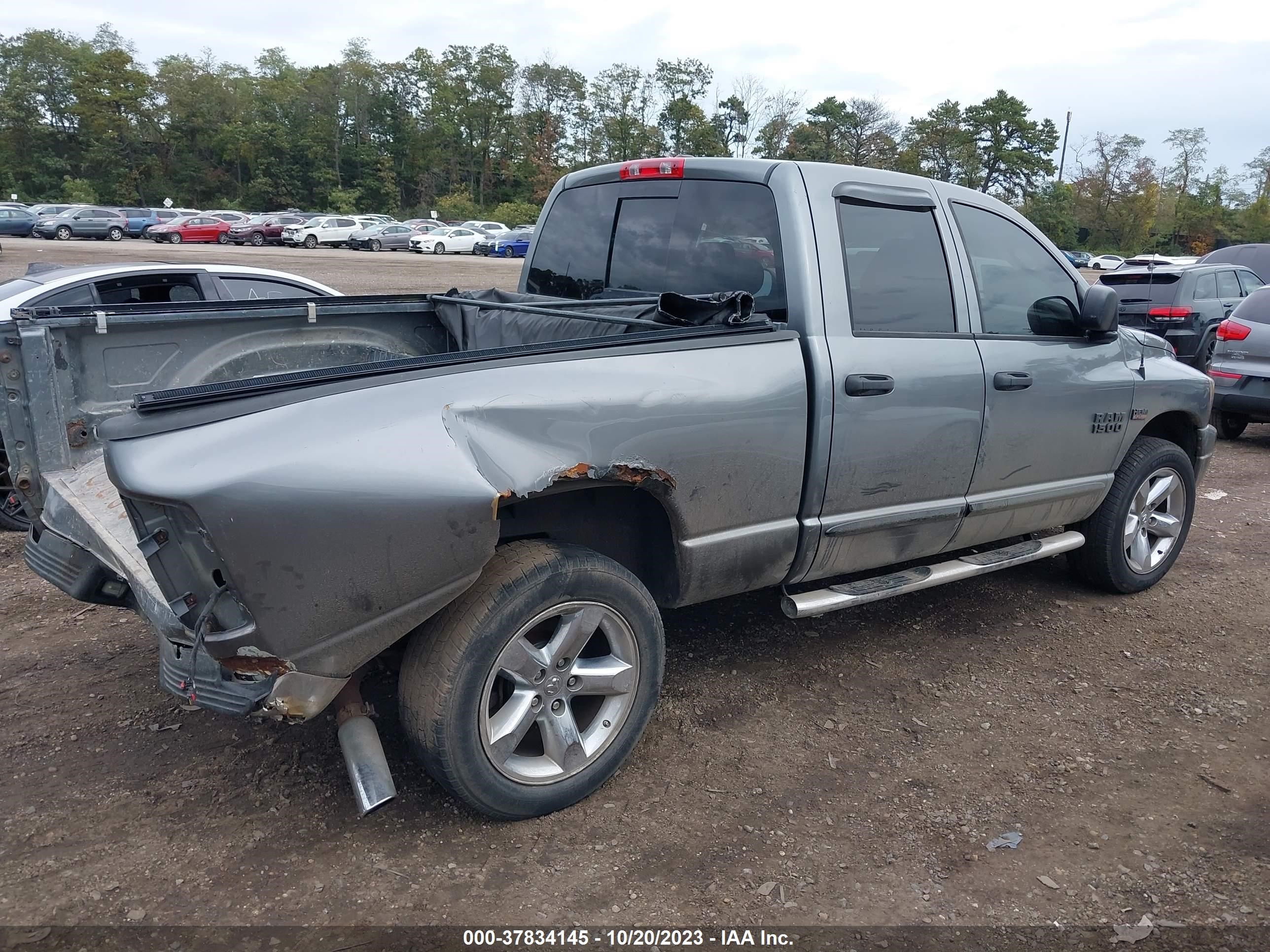 Photo 3 VIN: 1D7HU18228J144115 - DODGE RAM 