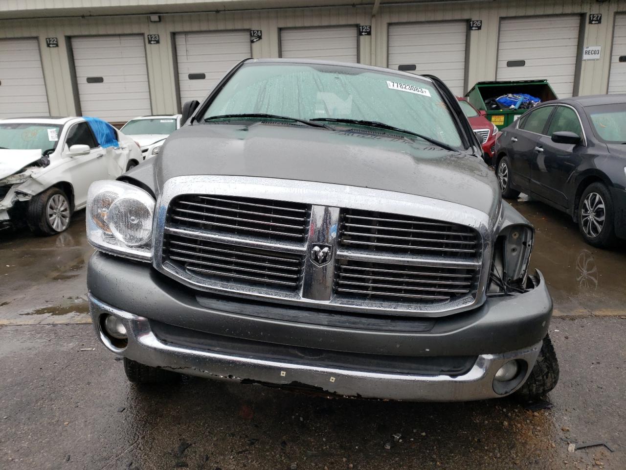 Photo 4 VIN: 1D7HU18228S635486 - DODGE RAM 