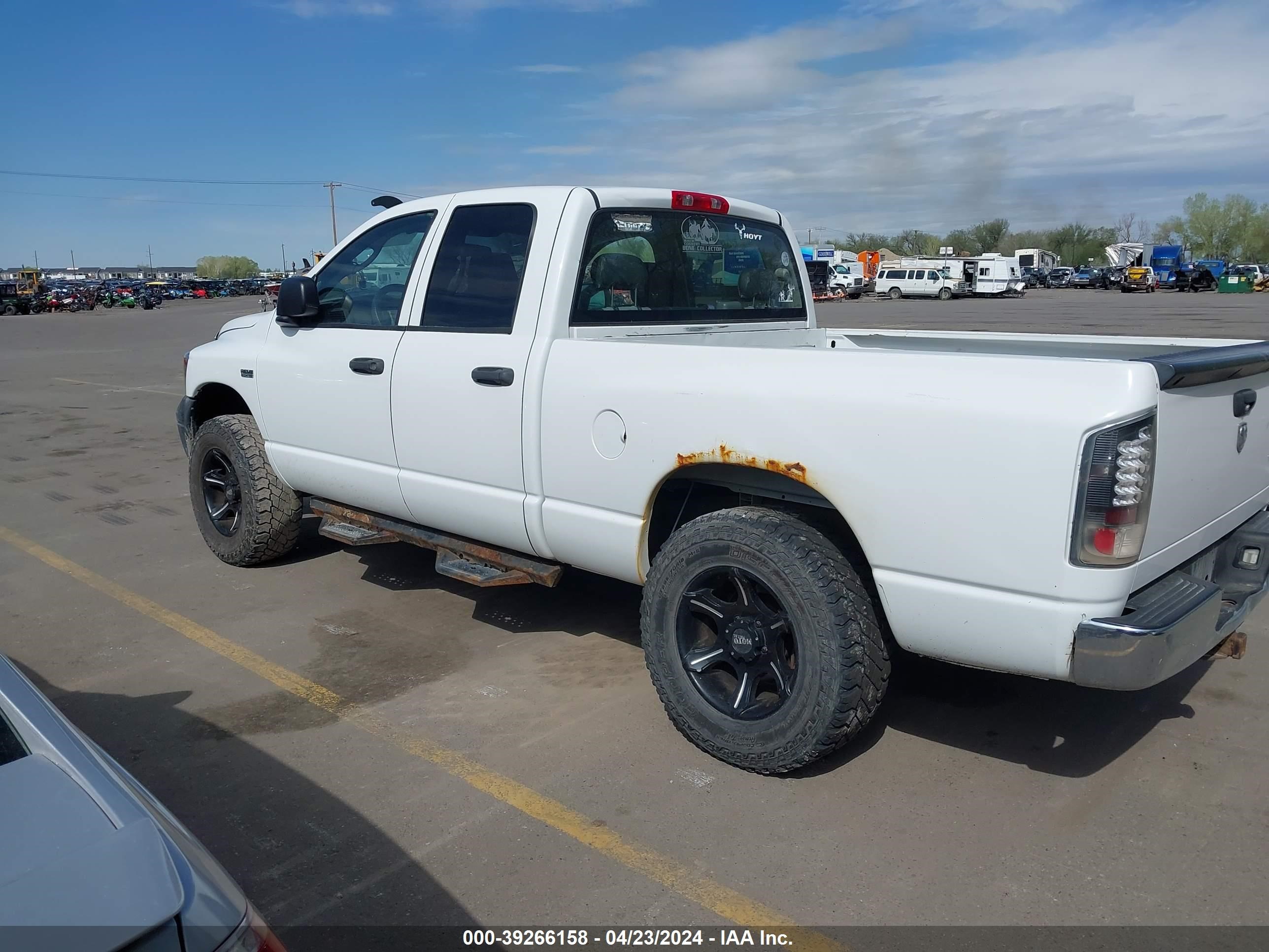 Photo 2 VIN: 1D7HU18236J150227 - DODGE RAM 