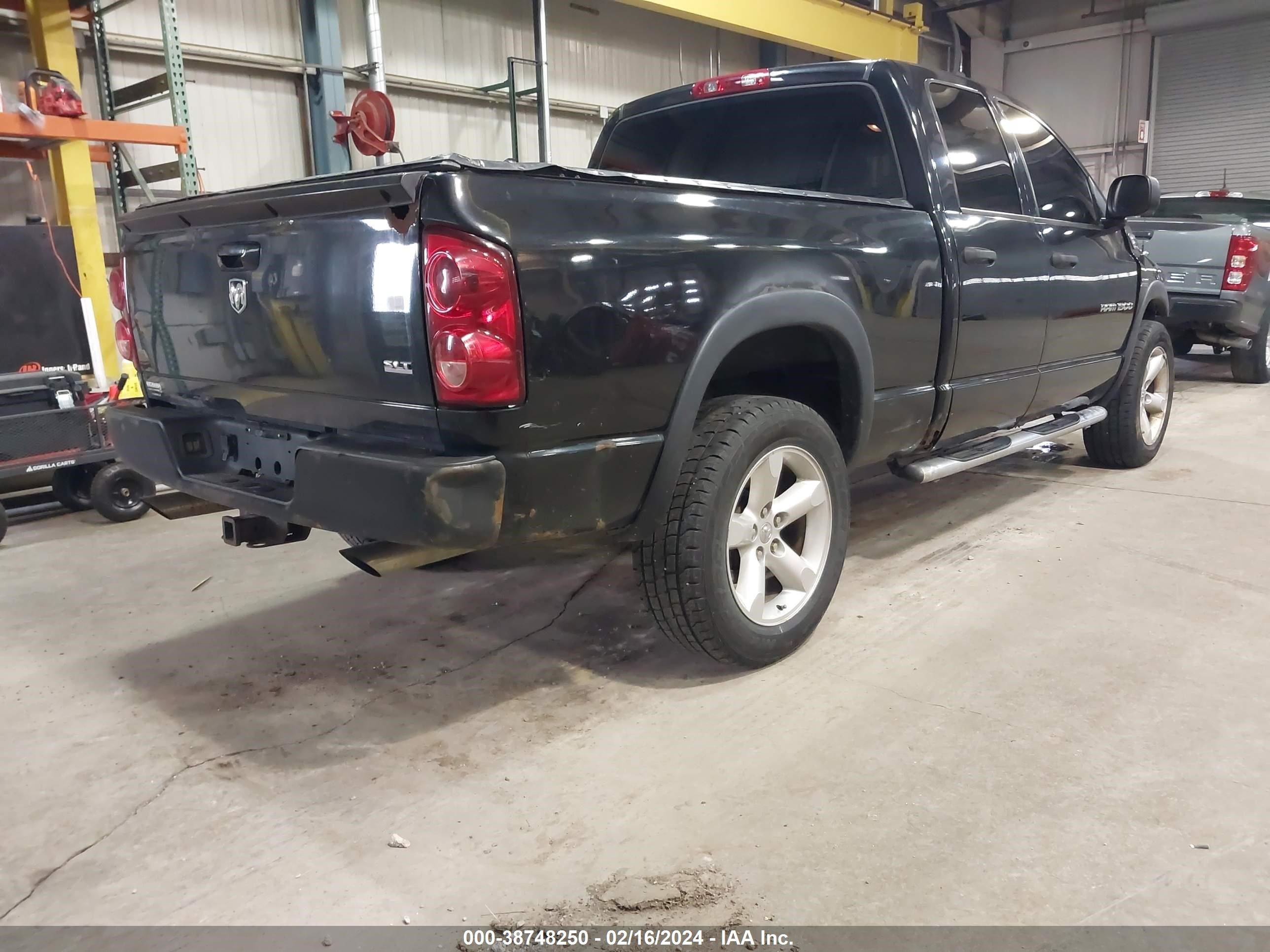 Photo 3 VIN: 1D7HU18237S123654 - DODGE RAM 