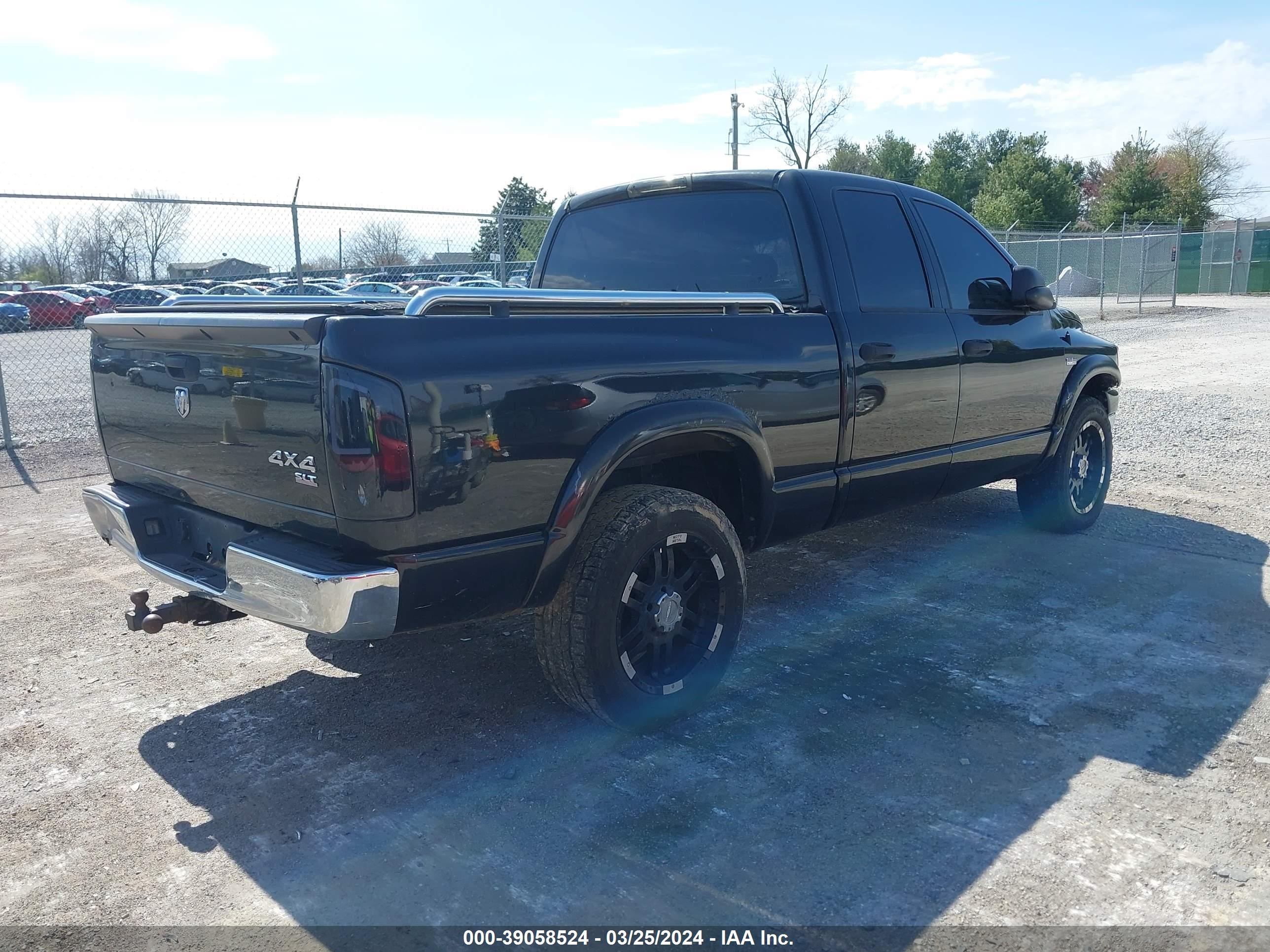 Photo 3 VIN: 1D7HU18237S173406 - DODGE RAM 